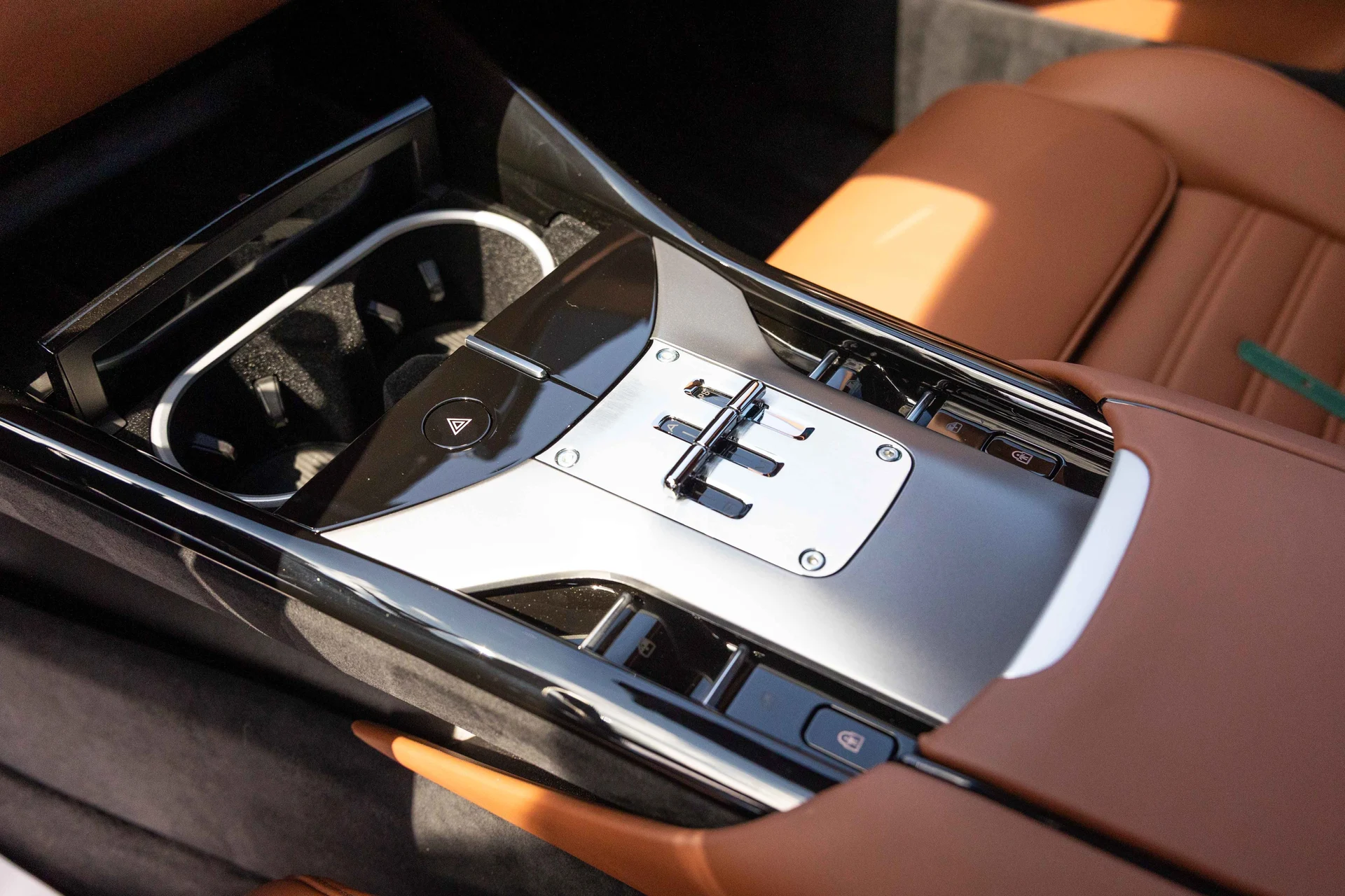 mph021_374835894_5081d2357d54dcb04c2db5c1c6ae223f_3e19737794