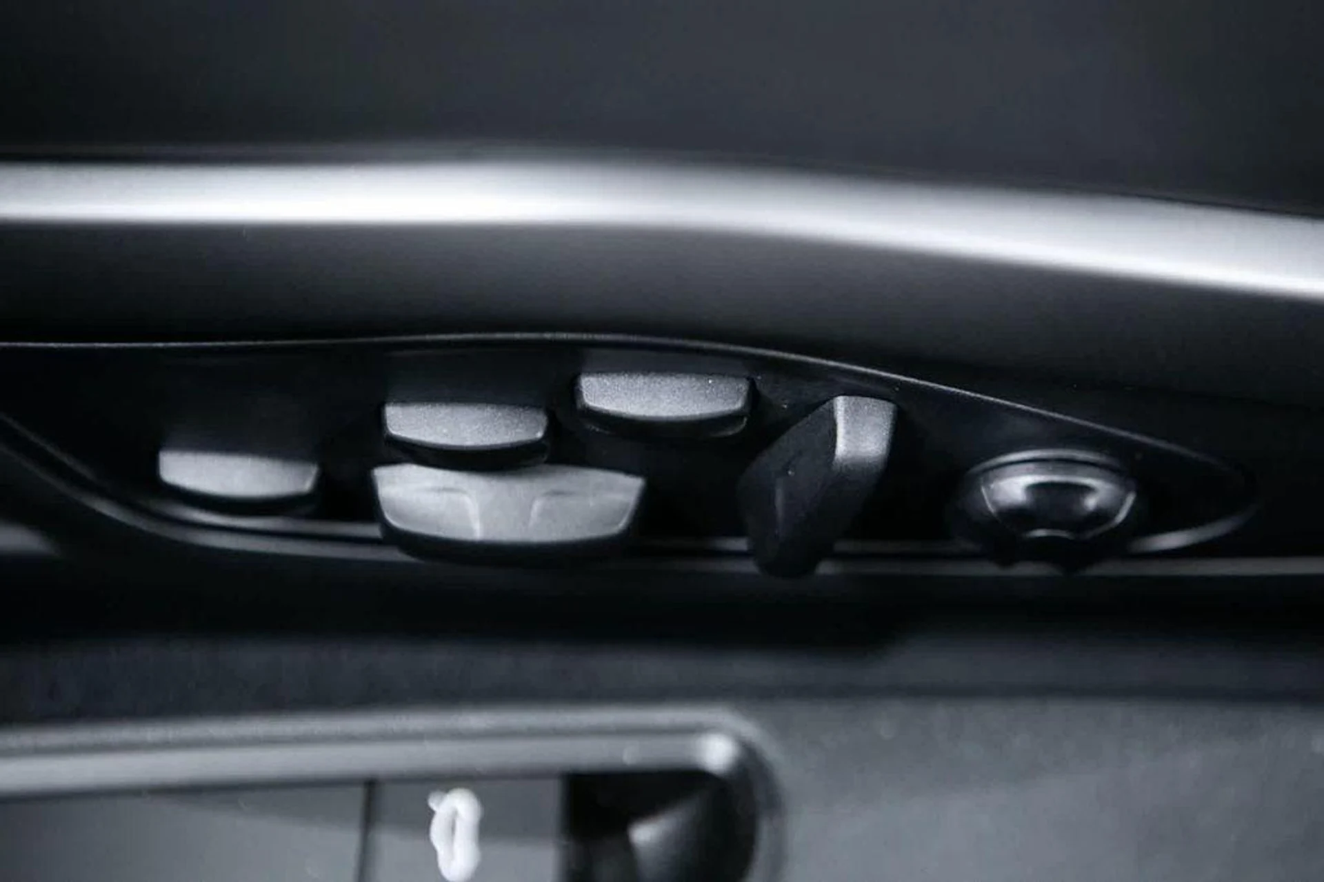 mph021_3748543371_y_Hzy1ss69vn_UWP_Jow4_Irw0_O_Jo_d602781d4e