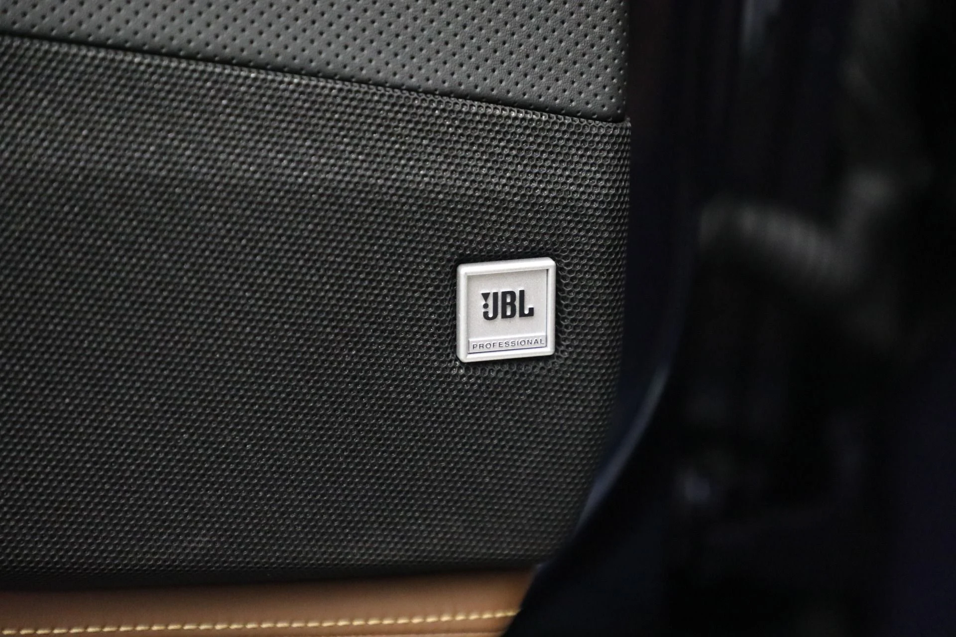 mph021_3750942886_Used_2022_Ferrari_812_GTS_1761676102_a60d98e68c