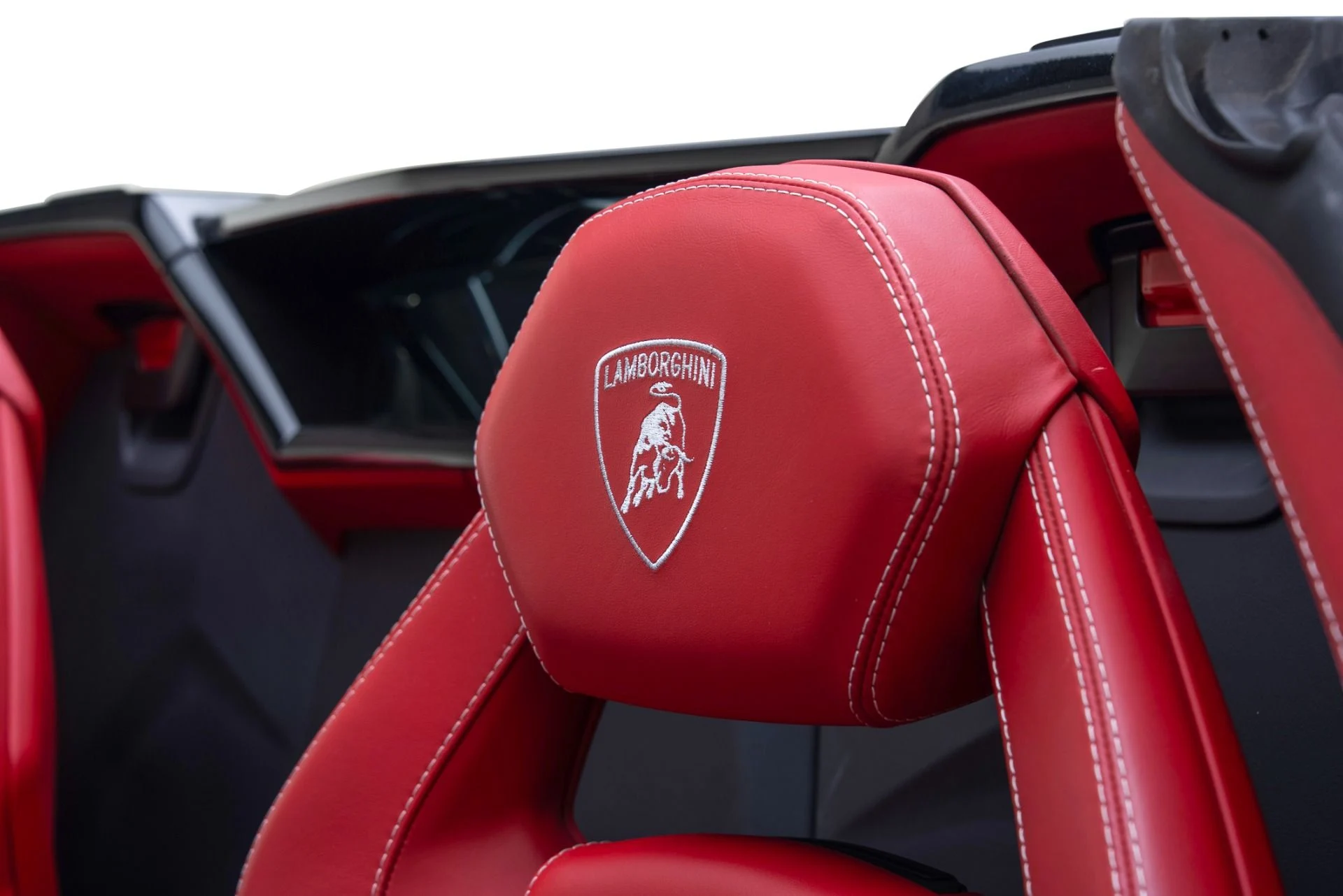 mph021_3754074787_Used_2018_Lamborghini_Aventador_Roadster_LP_740_4_S_1779296904_2ba660f428