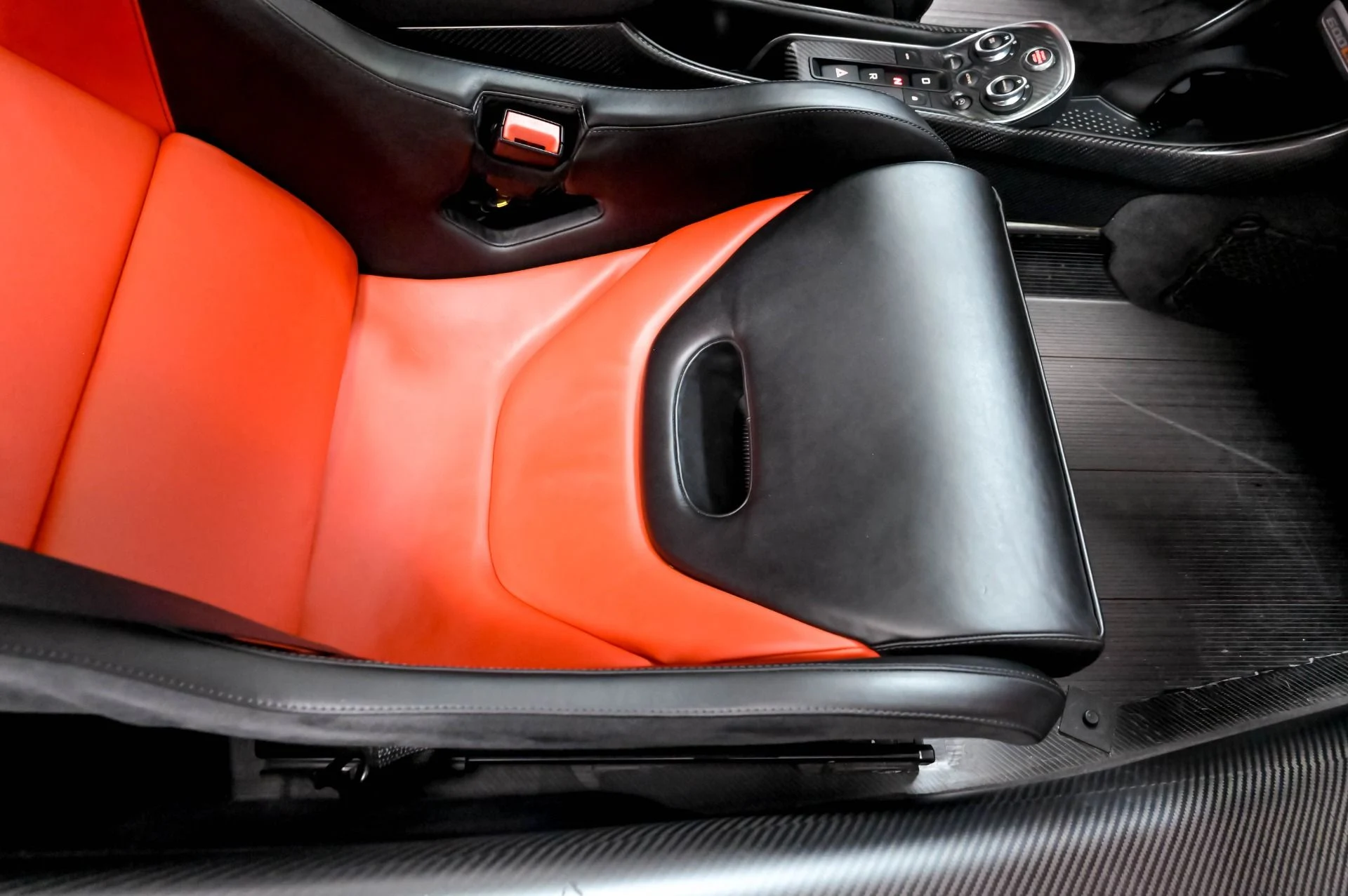 mph021_376515316_Used_2019_Mc_Laren_600_LT_1780687846_925083c649