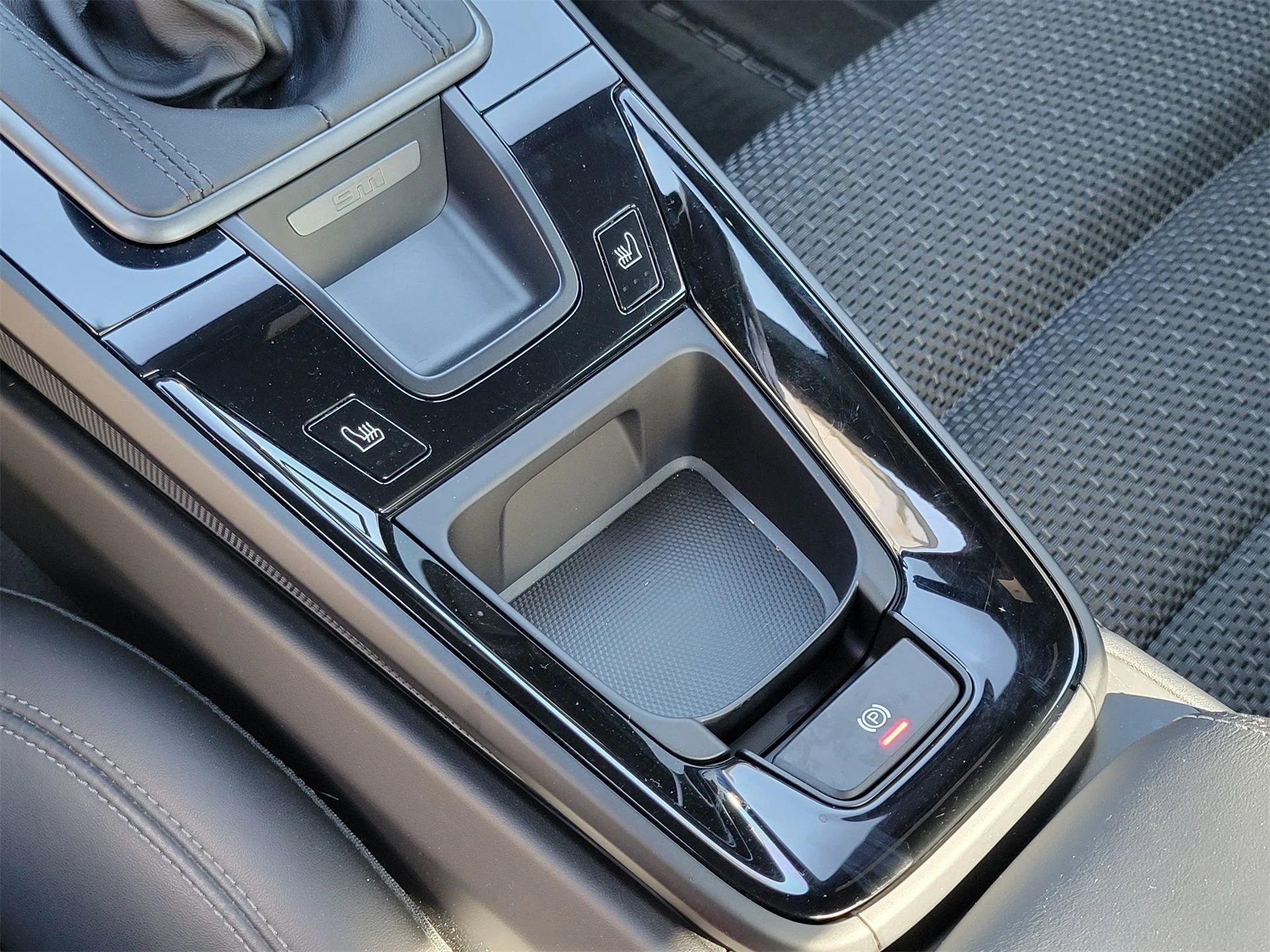 mph021_3768065109_0ec17c9ea82894151ac8f382c03e47e1_b8c1f1110d