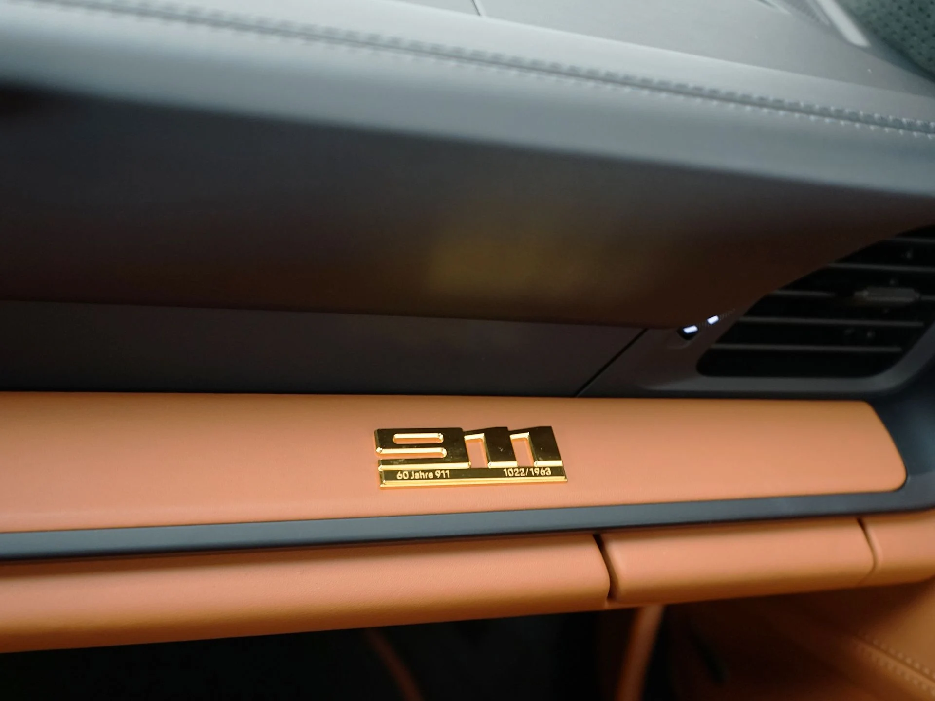 mph021_3769889110_b9e27743571cb42407fad2795e7a6471x_6203cd867e