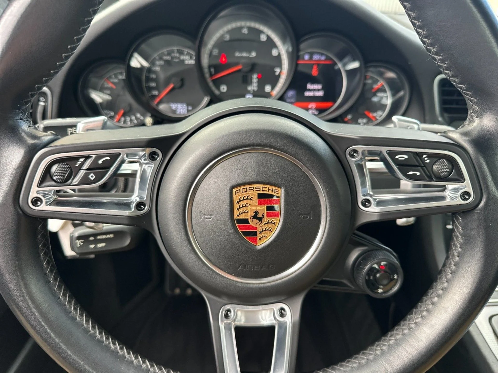 mph021_3774358031_fa9060cc81dd10f16888f06fa097d2c0_b1d68c3d15