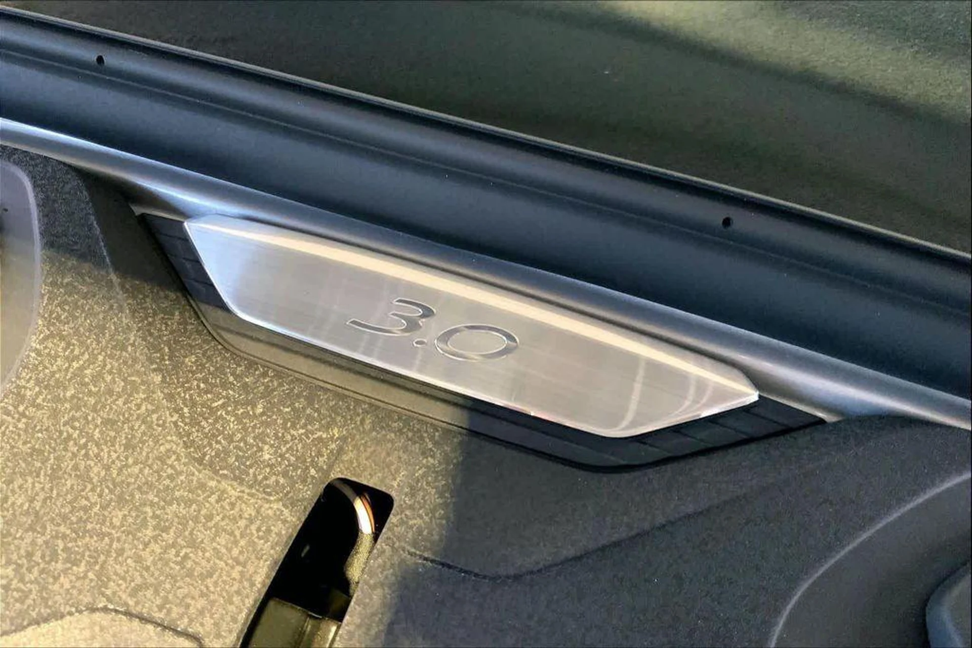 mph021_3778260051_t_Okm_Te_Qx0_AY_1lba_O0h_Lub3n2_H9_Q_1a05c47f5b