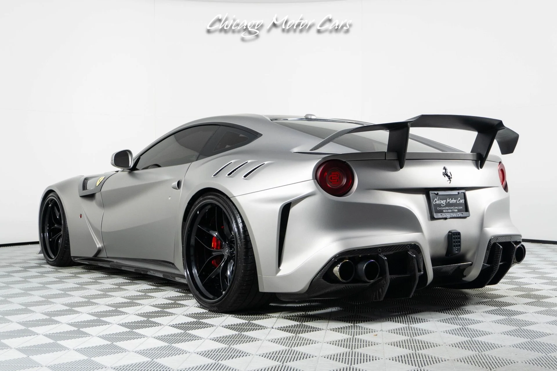 mph021_3778511075_12194_p22_l_2d0b84d5a0