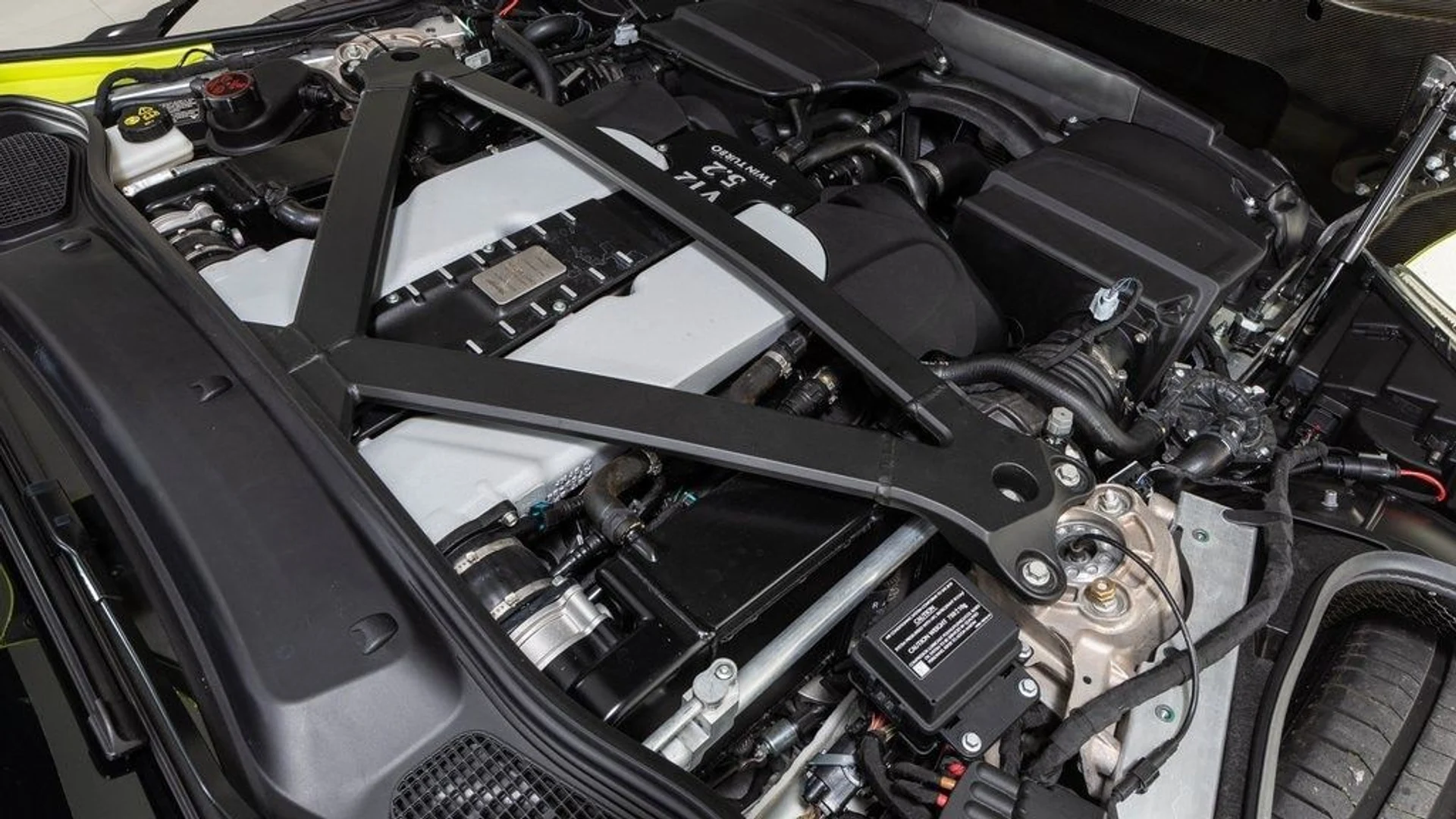 mph021_37837818_b3991dfe33bce0e4c9b8dfccdf1ebb14x_ffc7294872