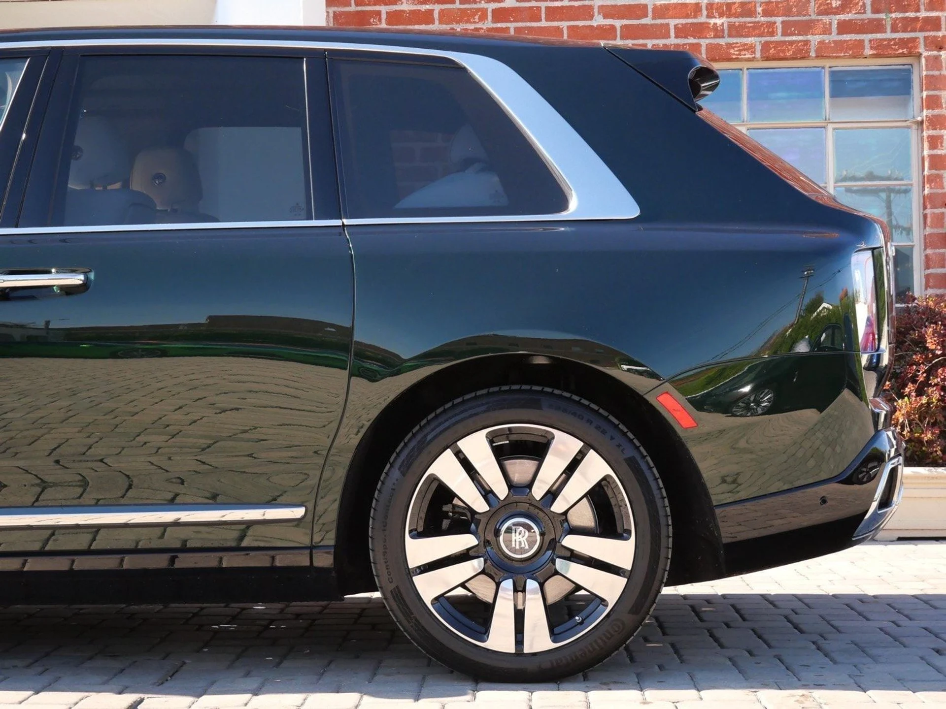 mph021_3792963411_833ca13713f9e8cfe5016fba46db7700x_211014e447