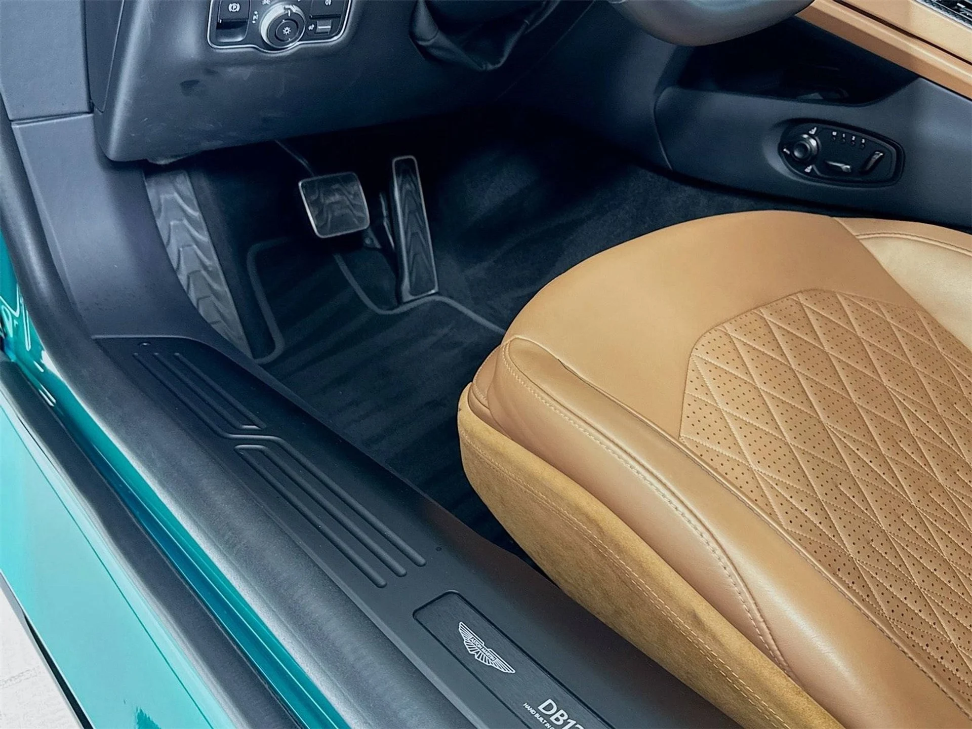 mph021_379472778_25ebe6ab754266ab8091d86345fe7c9bx_6d61123d3c