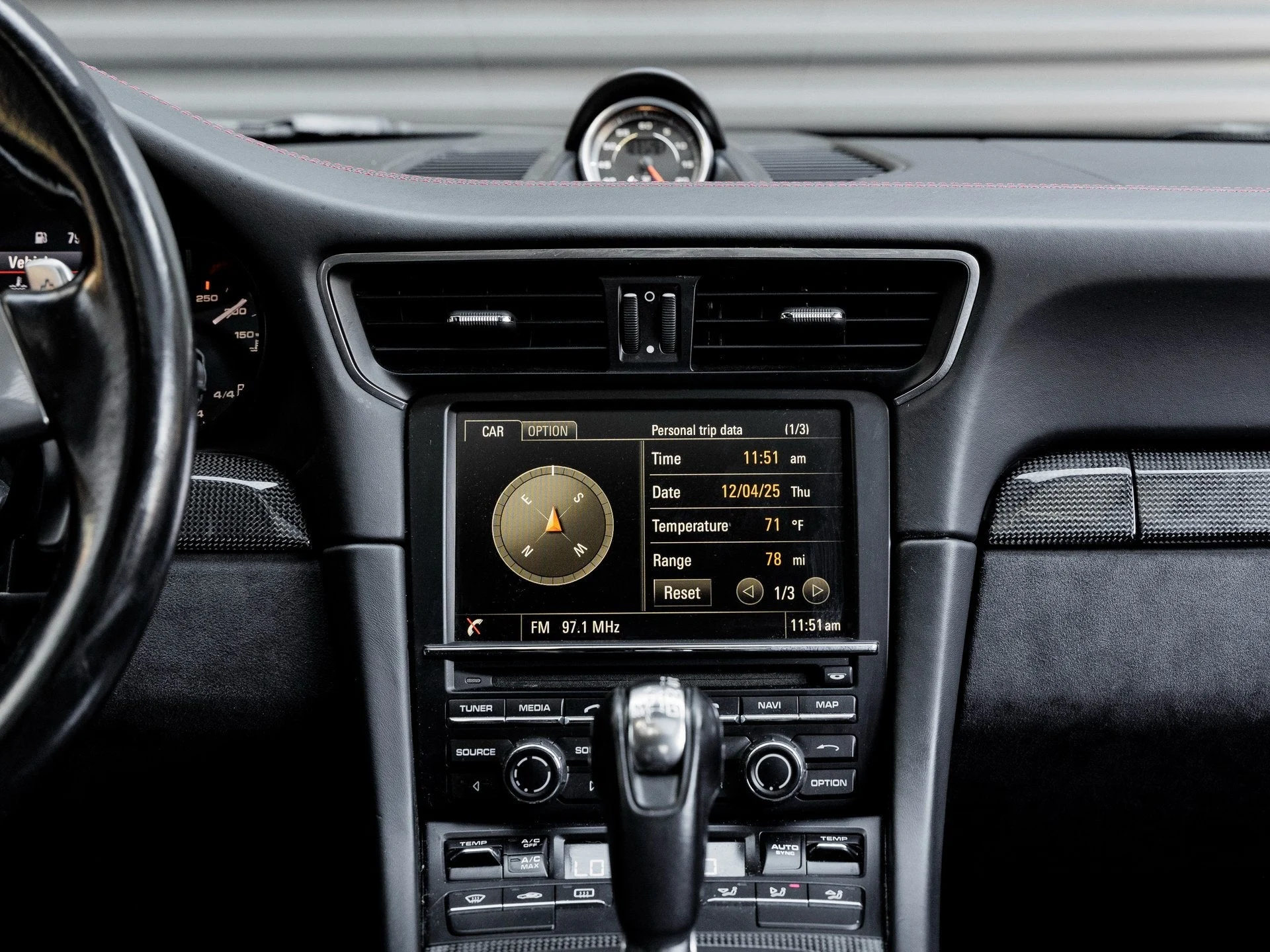 mph021_3800021853_22_1593b41d71