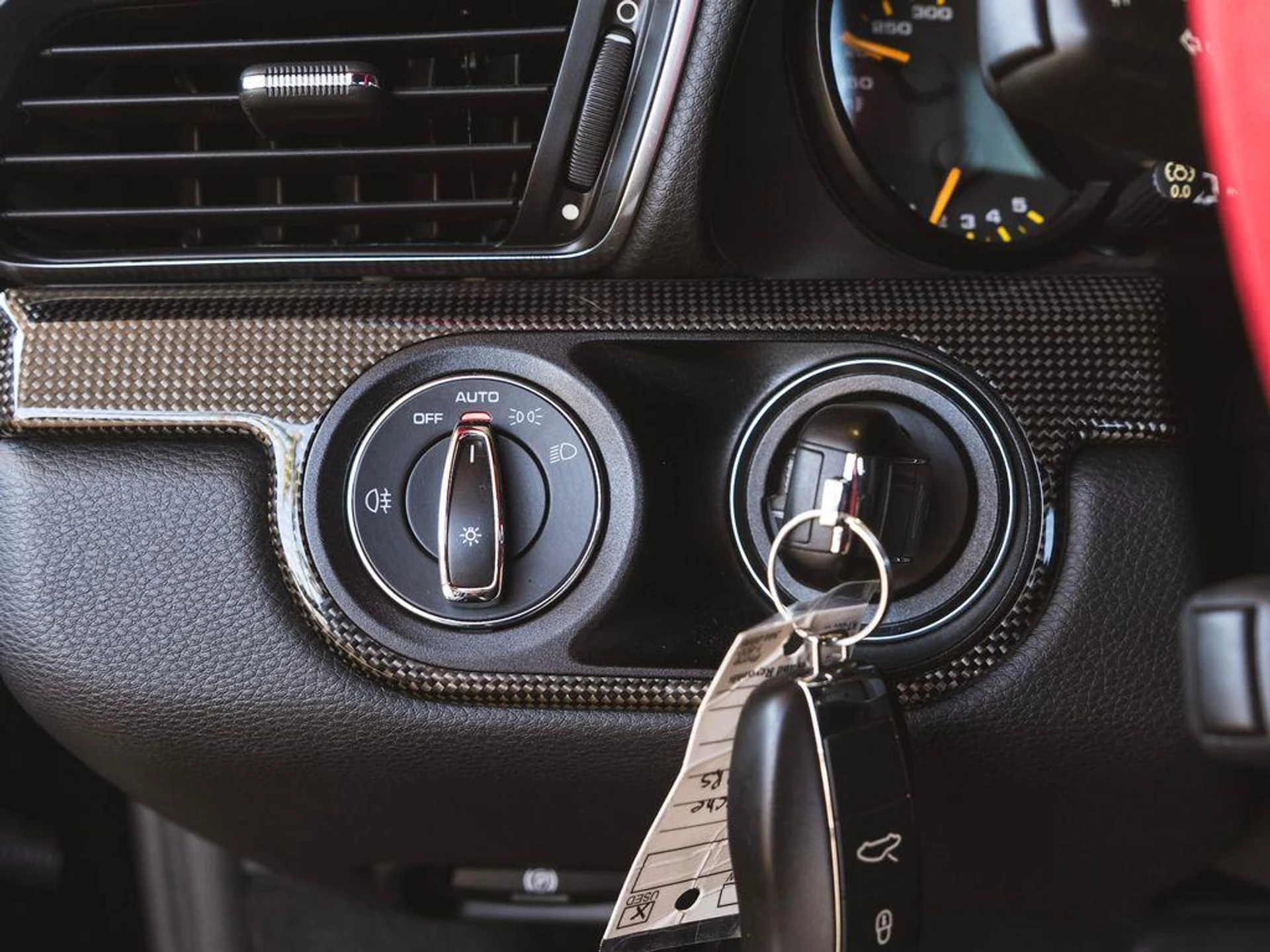 mph021_3806564340_Jg4q7d9_SWR_01sall_3_J_Mm8_Knci_Y_b376aff88f