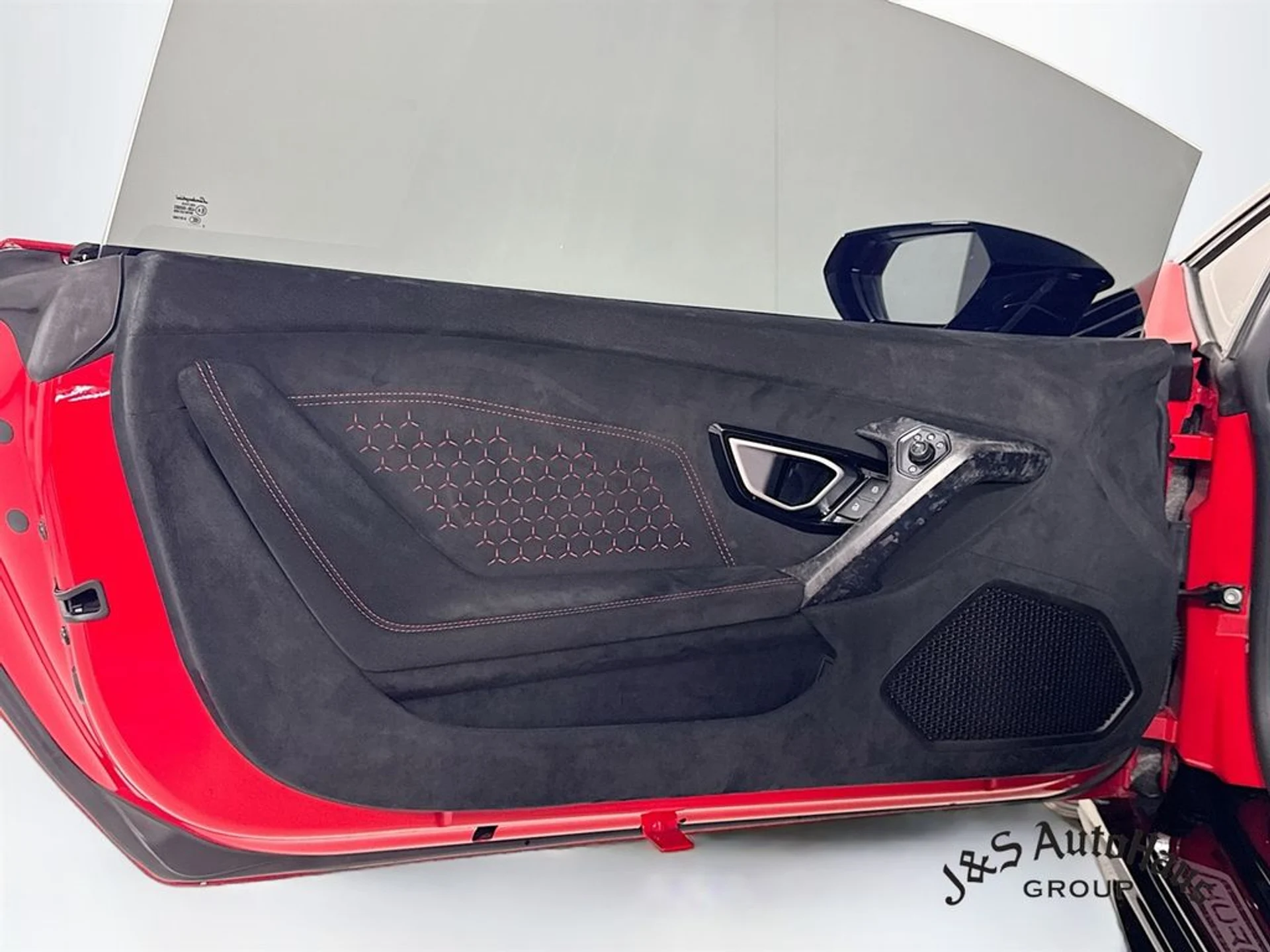 mph021_3808354081_lp5mcsri4dgz6ppbct5otr4iji4b_579e8a52ba