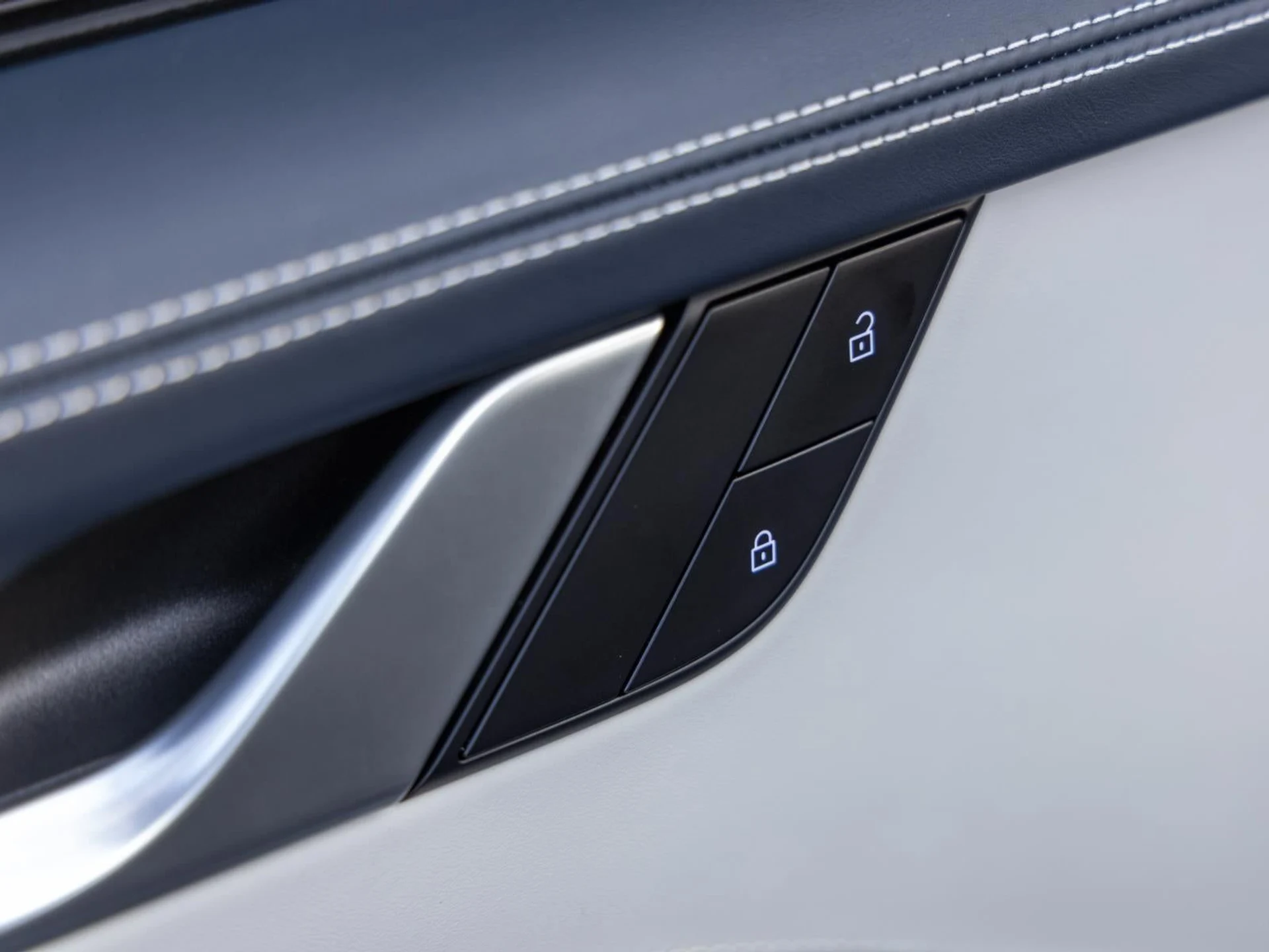 mph021_3813450204_22_84ab81906a