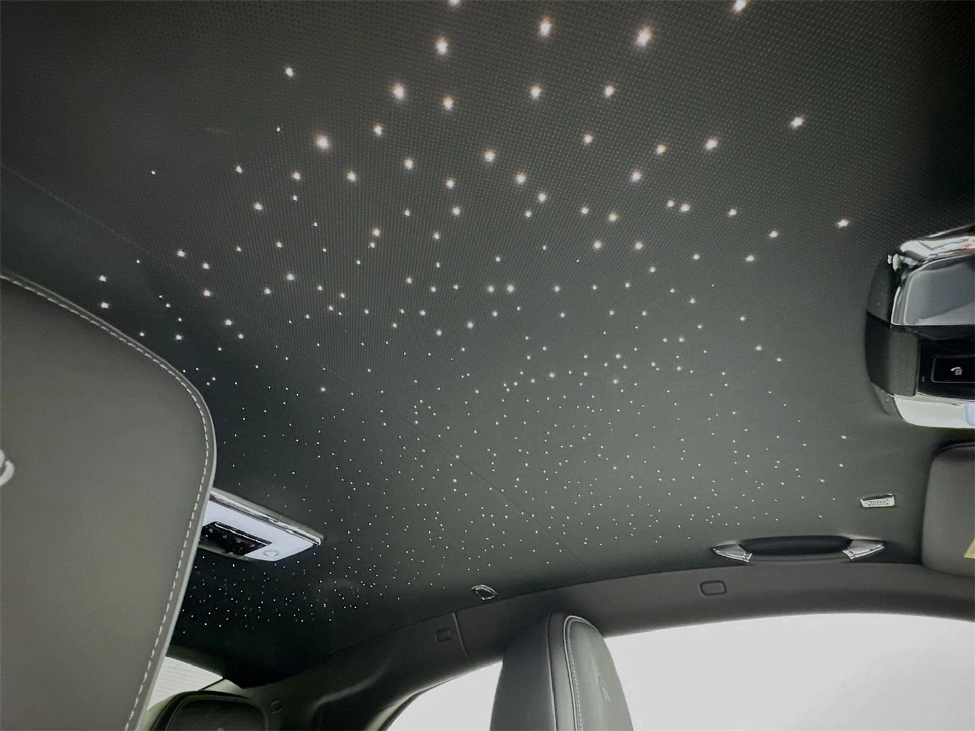 mph021_3813506272_5f94f7d8f731745861123cb8f21f17dcx_bc8a698888