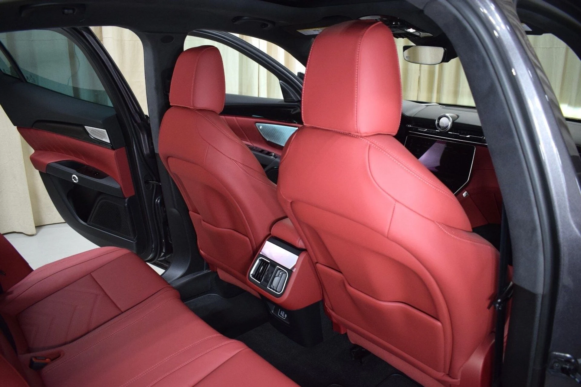 mph021_381388728_24f825f6de5a2b803f72096f0f258a86x_39bbc36b2e