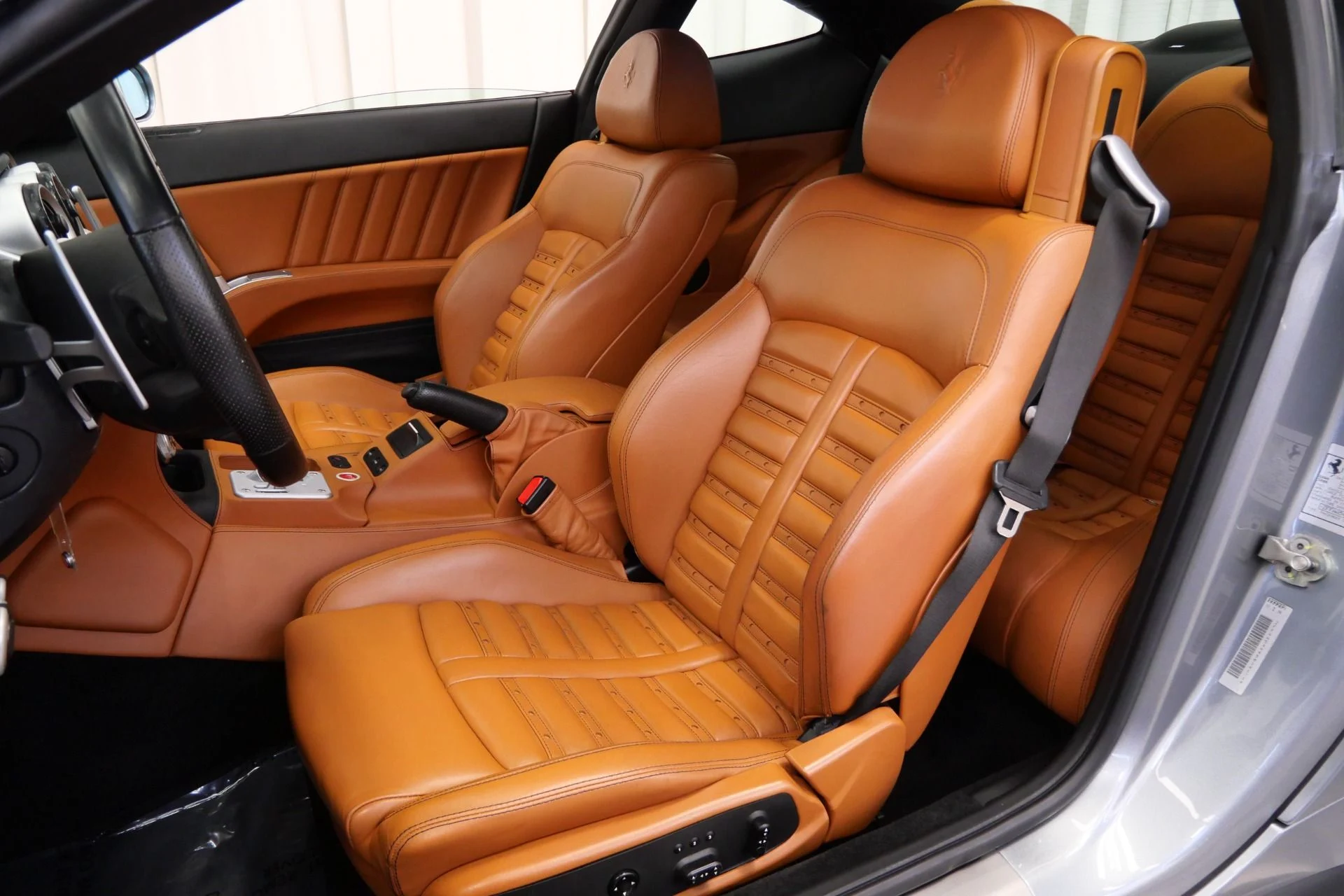 mph021_3816937398_Used_2005_Ferrari_612_Scaglietti_1756135330_5d2a957064