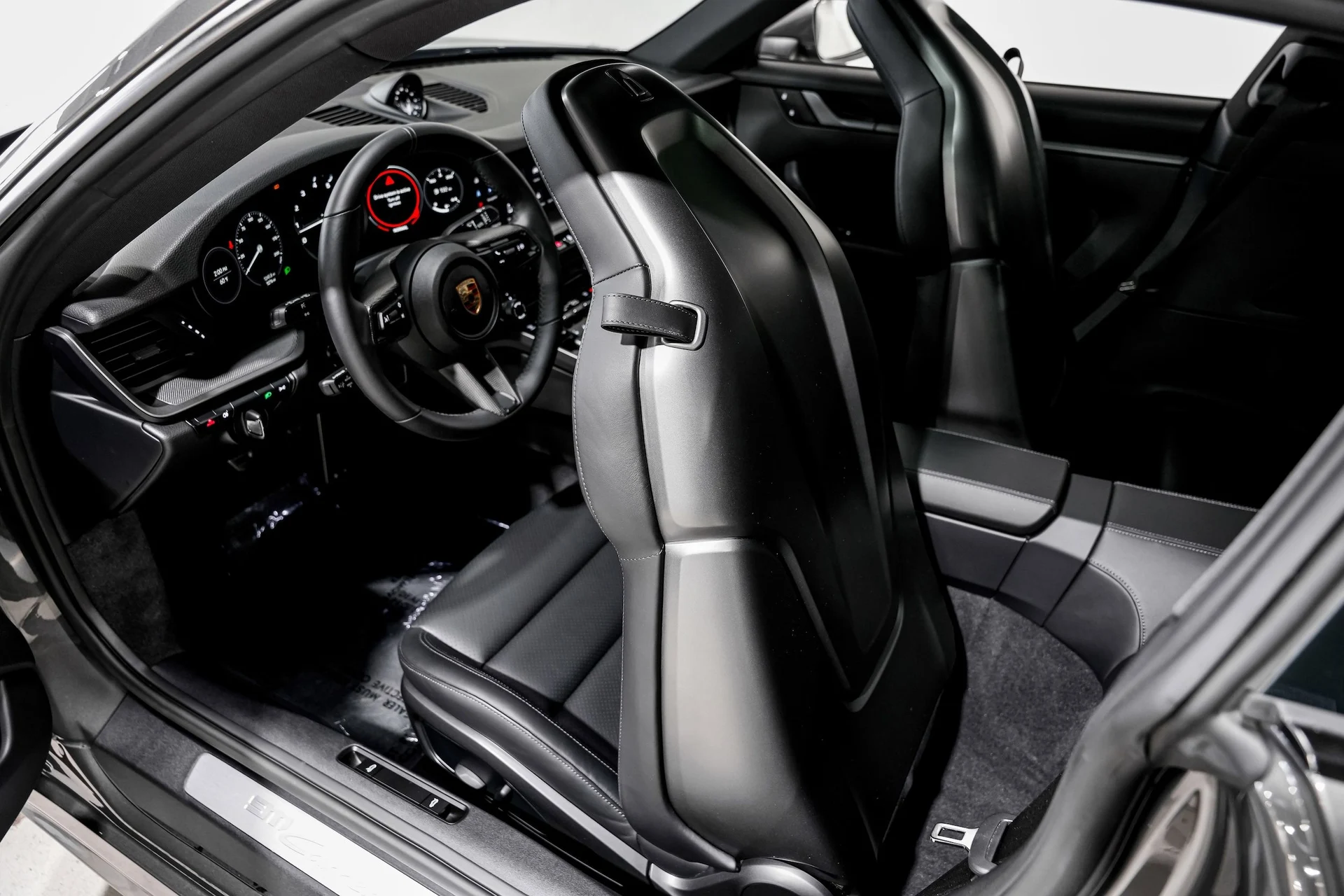 mph021_3817075596_a284561152f33870a83ed94545e0c079x_5dbf95ed03