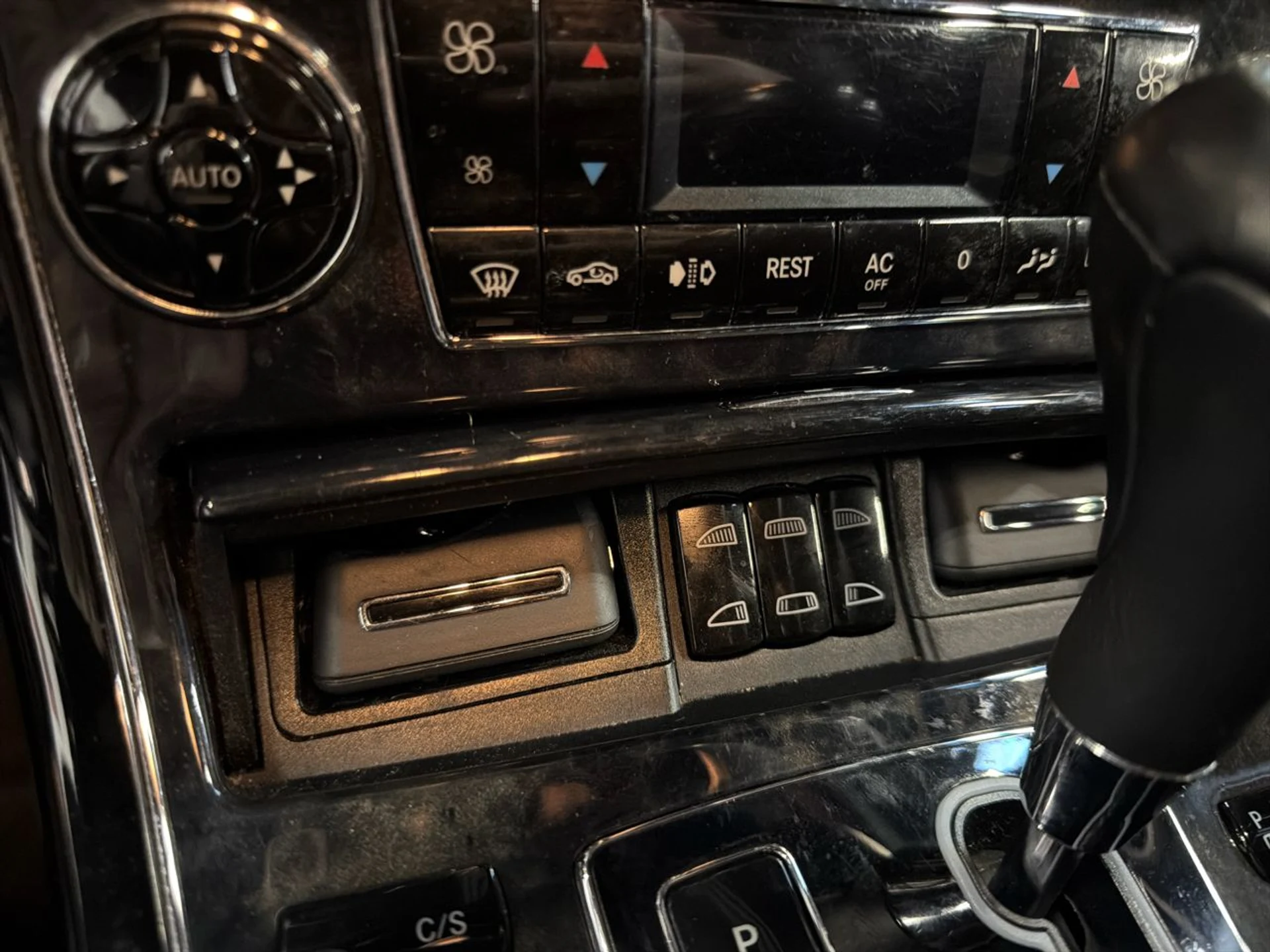 mph021_3817163927_638995913392542405_89494b99ba