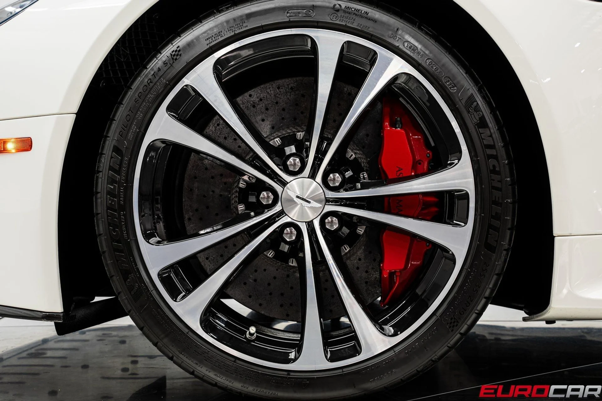 mph021_3821089063_image_22_0eff9d7241