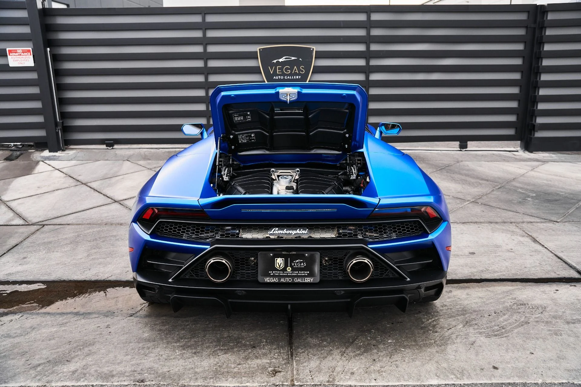 mph021_3823540651_Used_2023_Lamborghini_Huracan_EVO_Base_1775006633_24765d95be