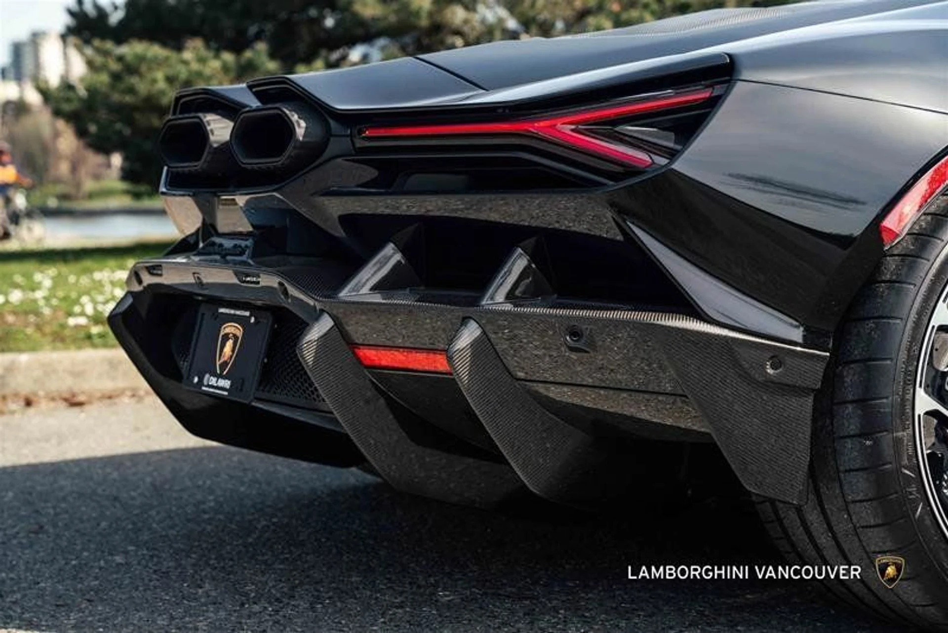 mph021_3831739860_35839335_08103_2t3blcla_3c95701961