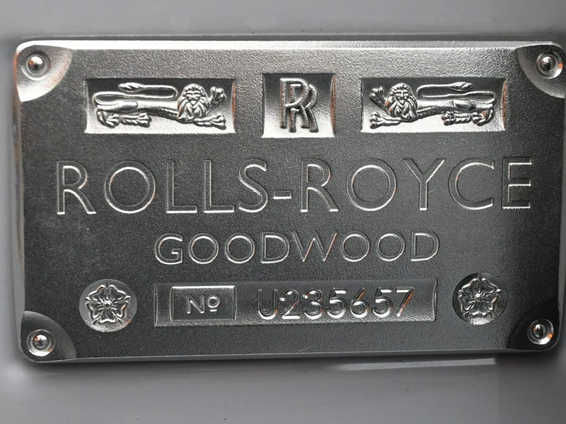 mph021_3833971676_b926e86fbf0e35a06e73127413791626x_cded881ed5