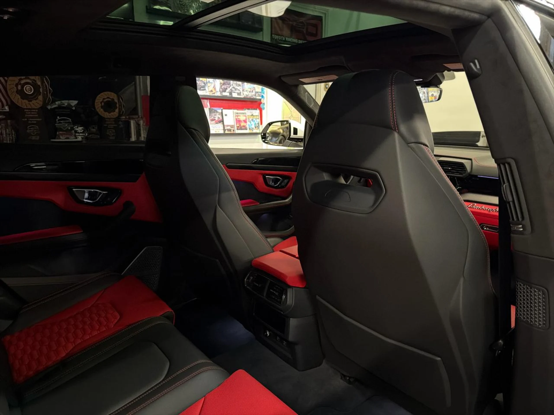 mph021_3839265901_639063333626341851_b8abf817e5