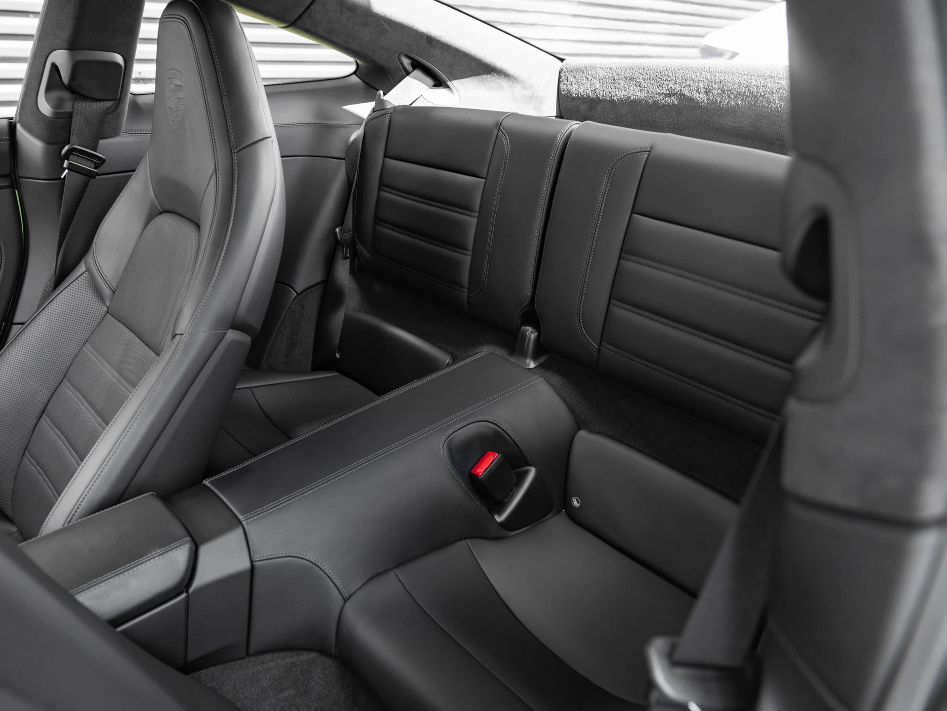 mph021_384807706_eed4f864a65665abc14d2a80e9e70cfc_a1056cf007