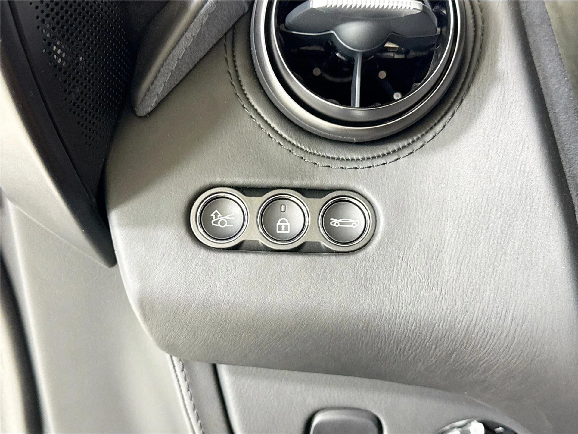 mph021_3860918564_90f68621e4d8ff7780c3aa2d7951bda5_479c2296af