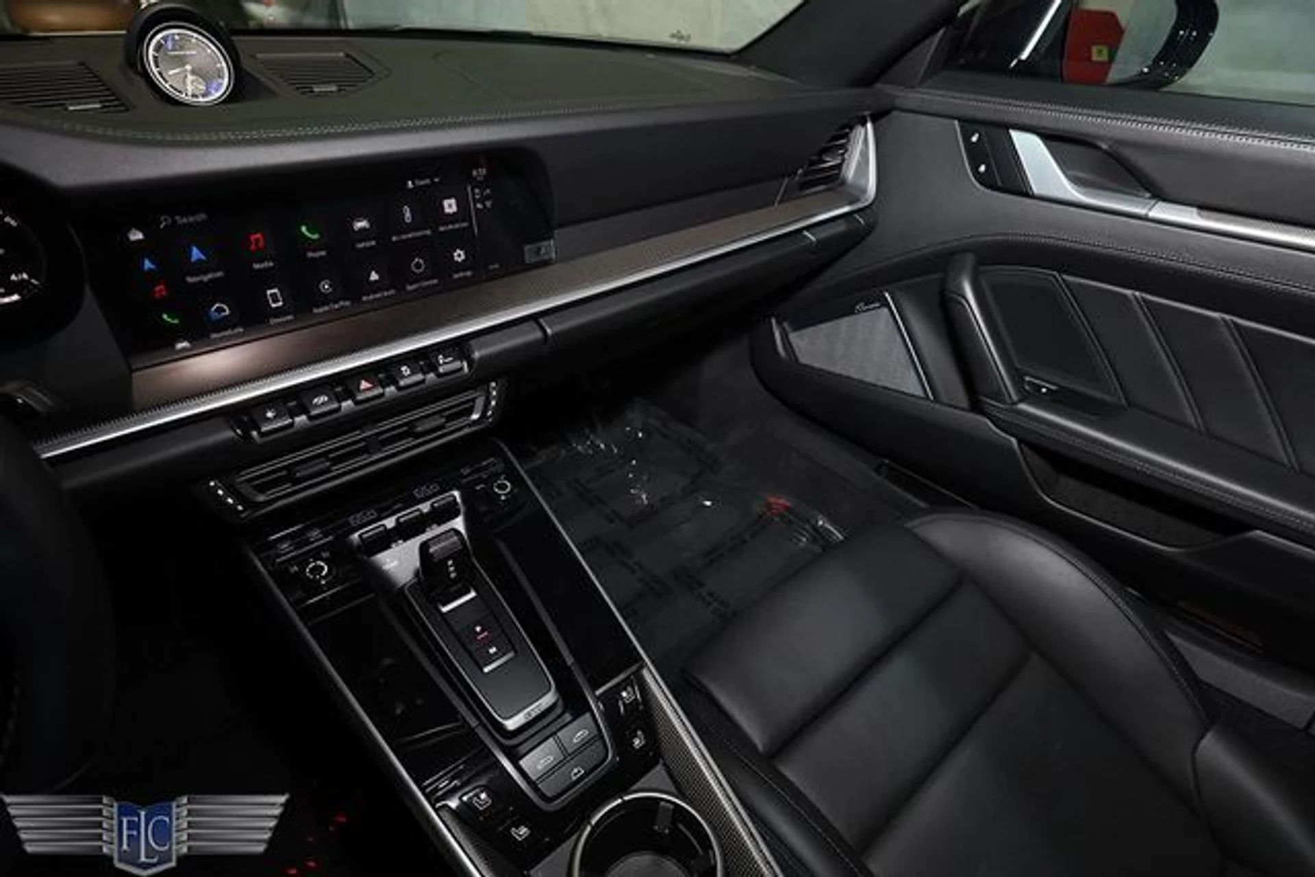 mph021_3871553420_used_2025_porsche_911_turboscabriolet_9689_23063481_26_640_979938488d