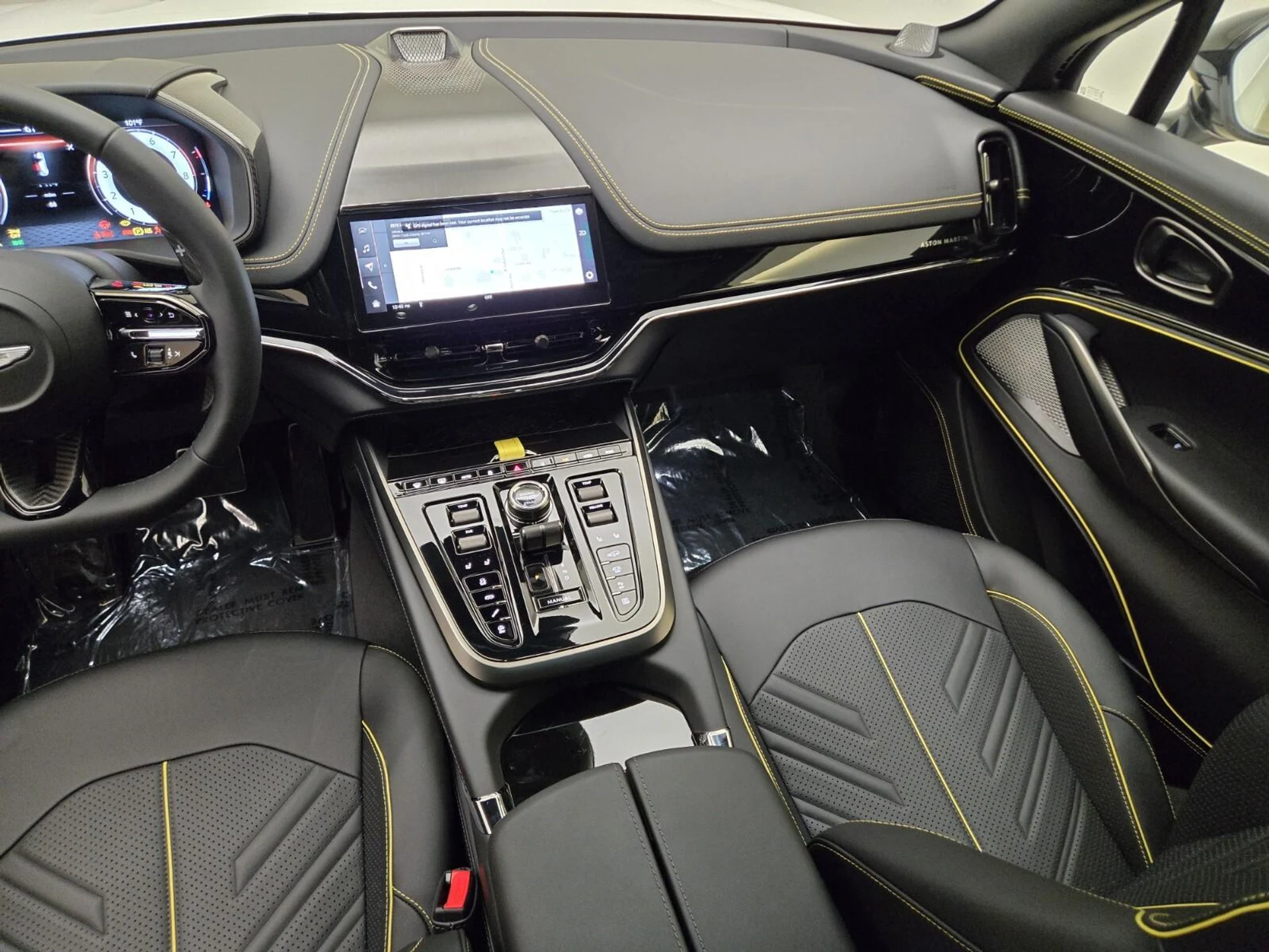 mph021_3879116400_New_2026_Aston_Martin_DBX_S_1783747089_3a53fec06a