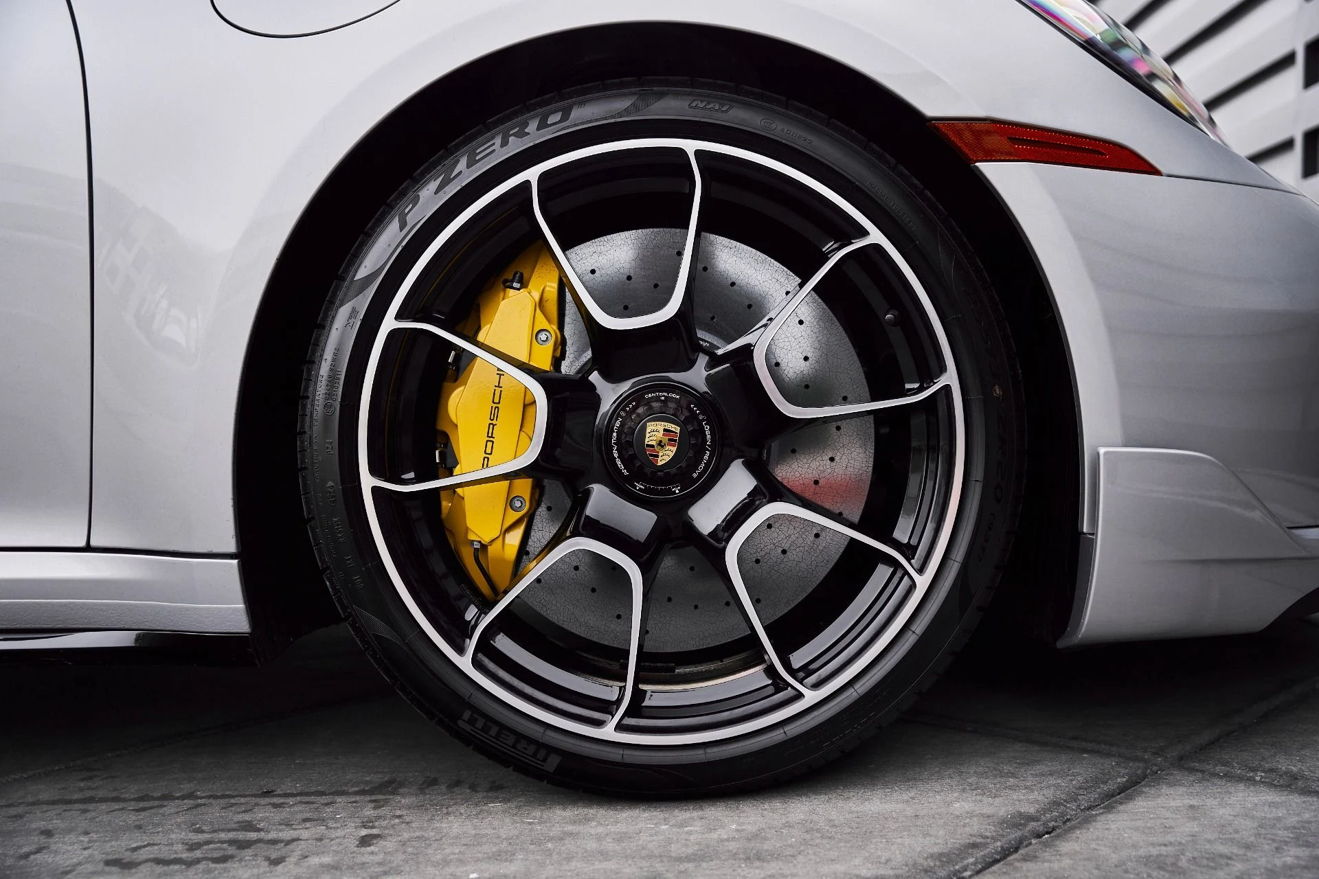 mph021_3879874447_Used_2025_Porsche_911_Turbo_S_1770776351_695202759a