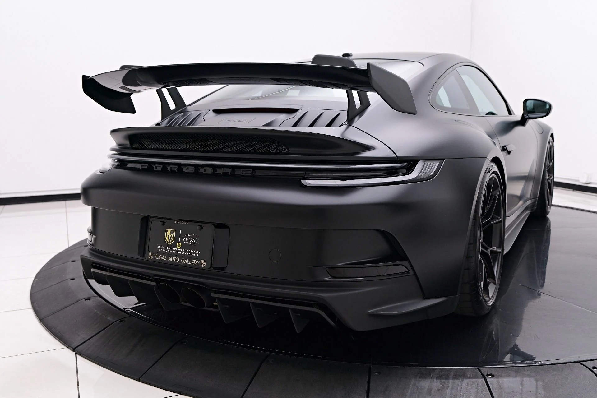 mph021_3883989781_Used_2022_Porsche_911_GT_3_1755812593_a53d9c8de0