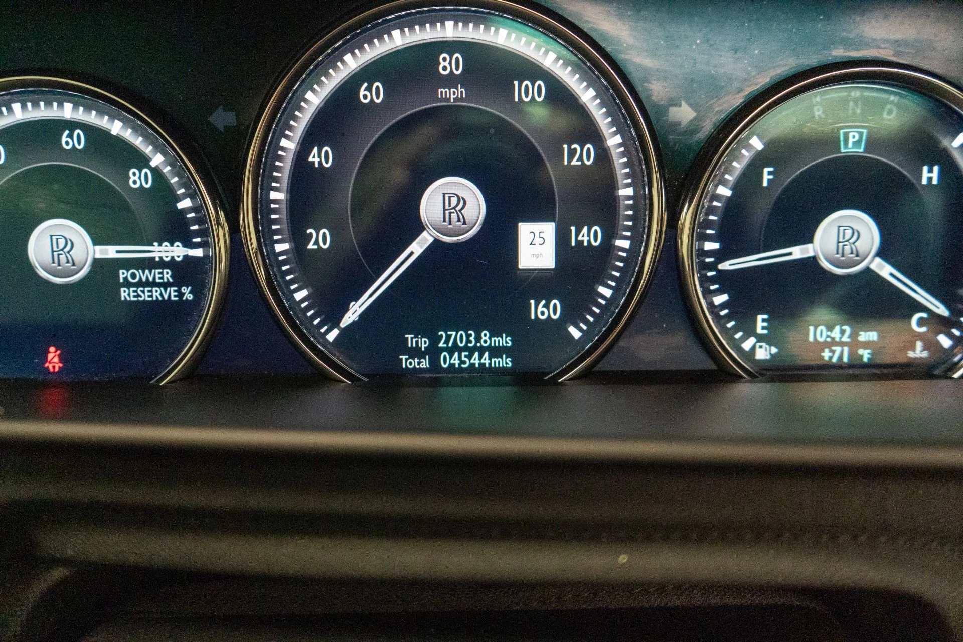 mph021_3894718913_Used_2020_Rolls_Royce_Cullinan_Polished_22_Wheels_Rear_Theatre_Configuration_Rolls_Royce_Bespoke_Audio_1771596522_2bd6a09bcb