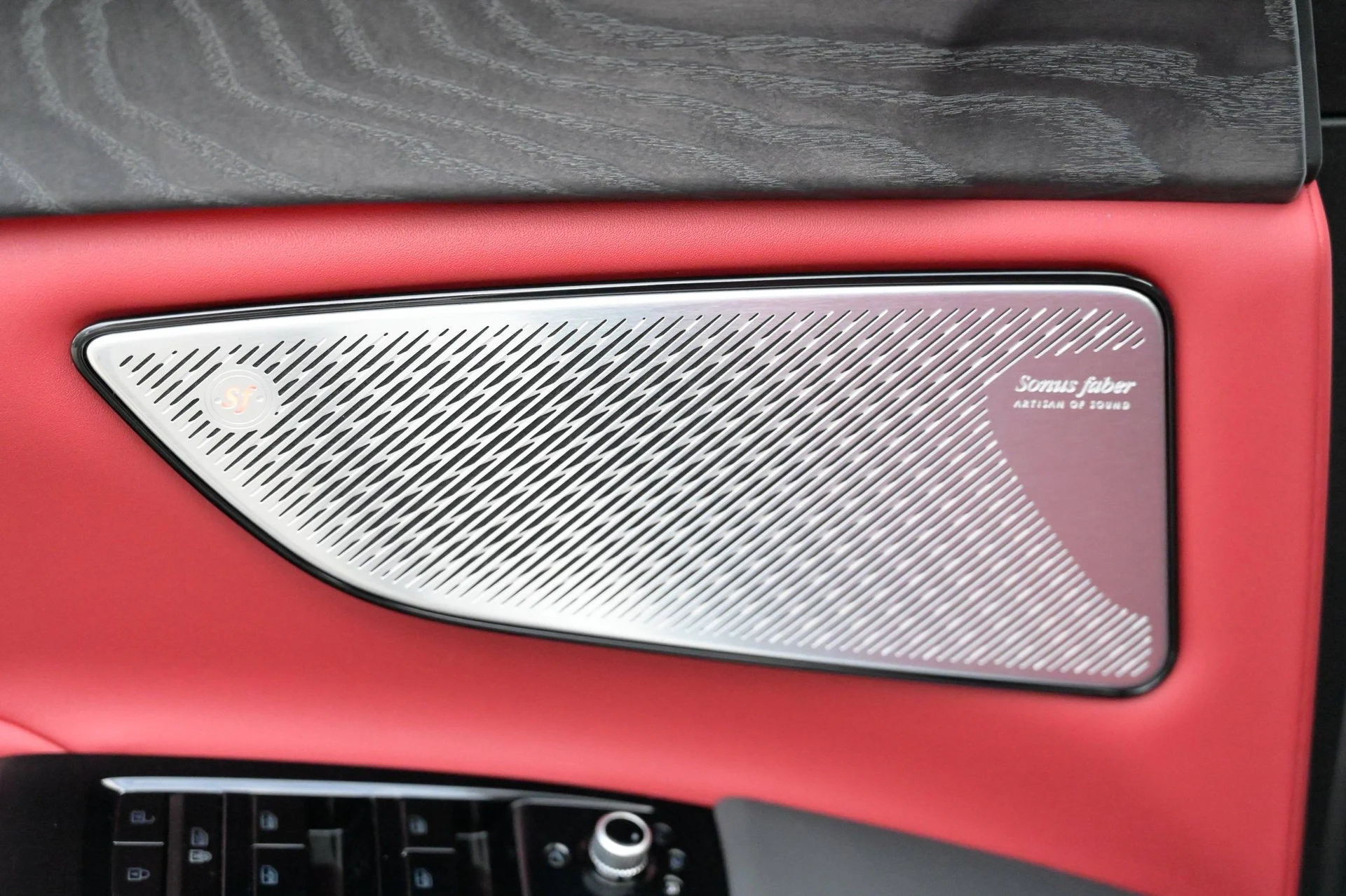 mph021_3902207431_0ff151a0b62d447ab1816c1cff7d8102_51d27ac081