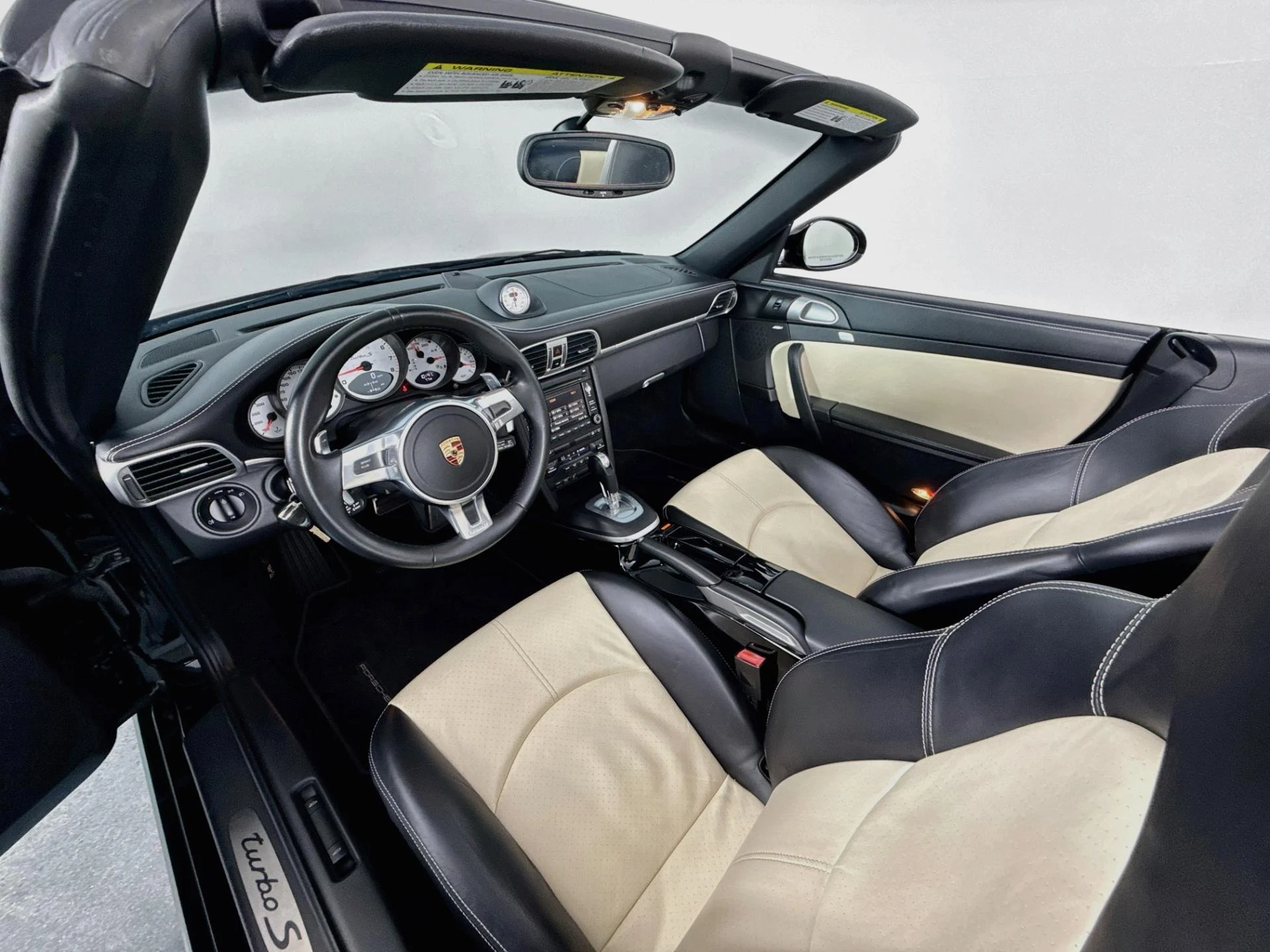 mph021_3910317787_Used_2012_Porsche_911_Turbo_S_1792607186_2c955700d2