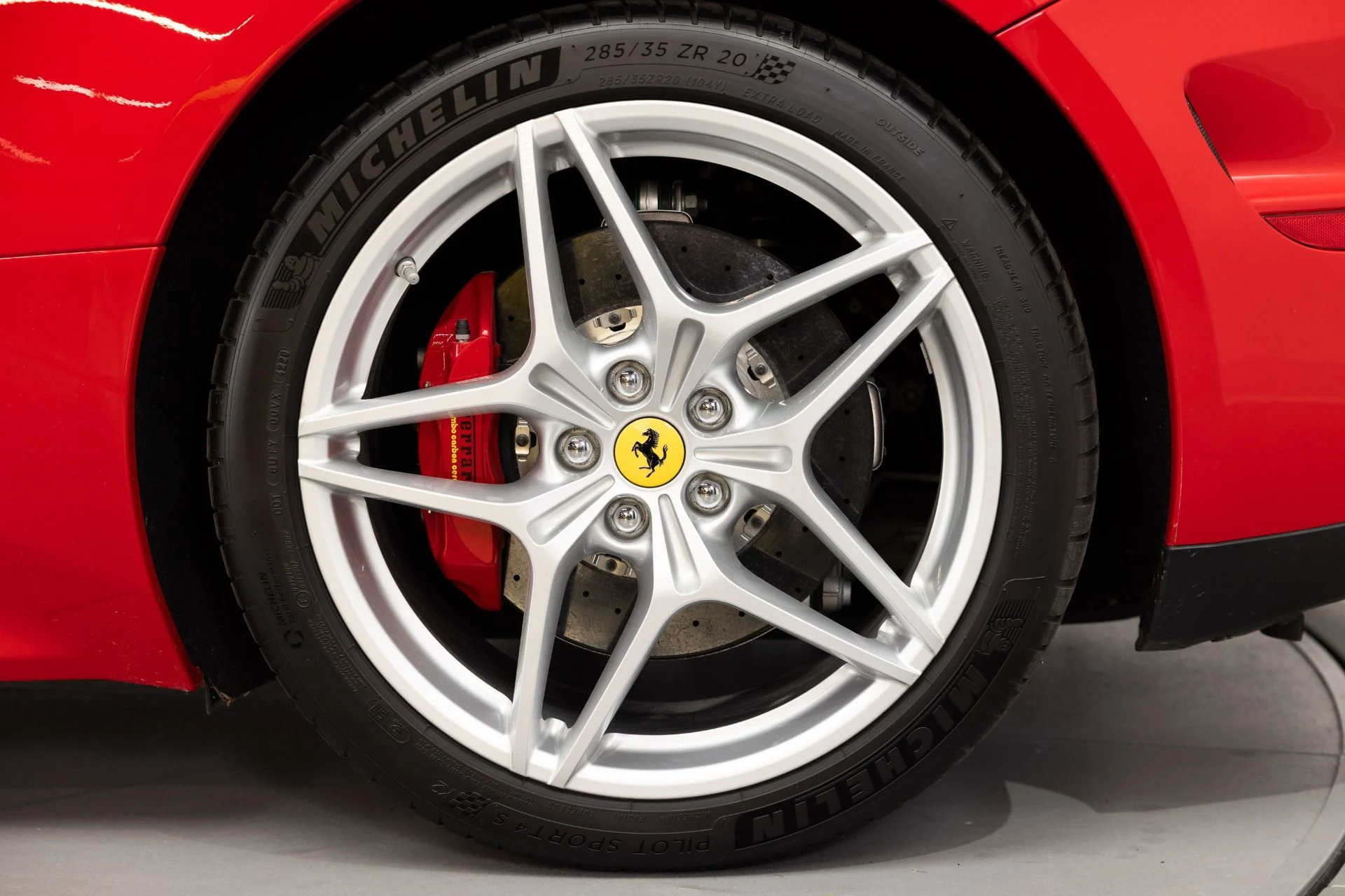 mph021_3914300773_Used_2017_Ferrari_California_T_1784583649_f9e44aaa2a