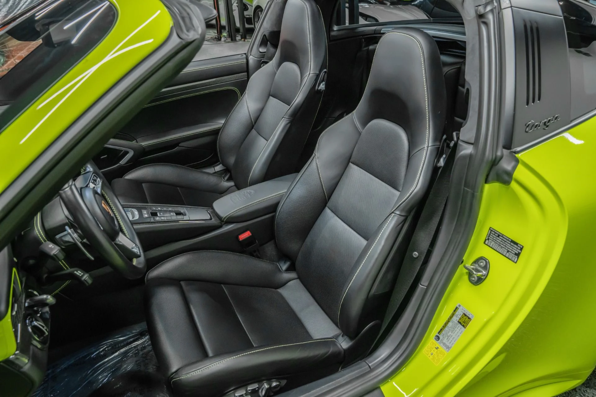 mph021_391524868_Used_2018_Porsche_911_Targa_4_GTS_PTS_Acid_Green_60k_in_Options_Amazing_1767036323_ebeb39a37d