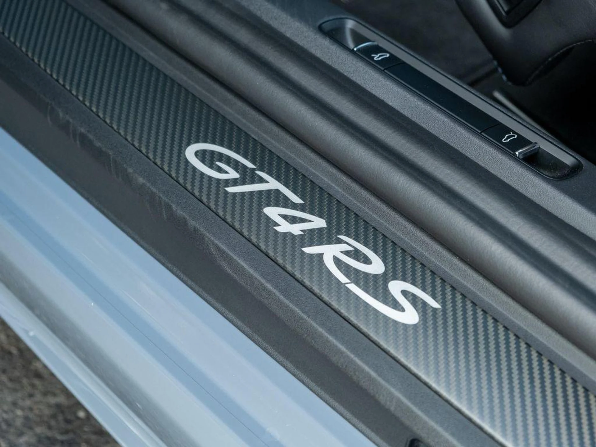 mph021_3916137915_H_Ugvnt_YW_6_Rv0_Ultu_Ow7f_R1zj_Ts_97ee9bd4d9