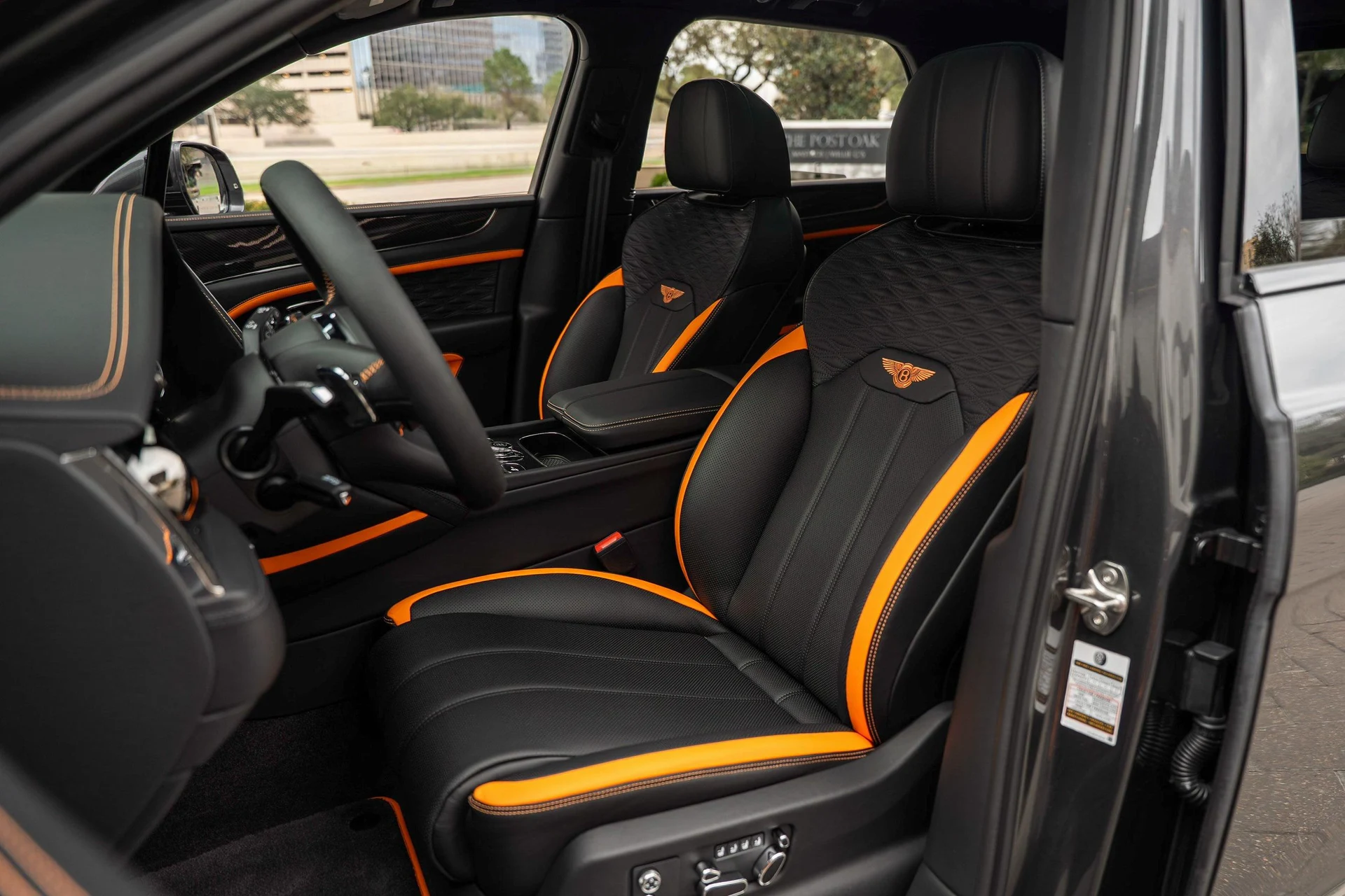 mph021_3917076772_481316810_6967313e06313b069d563bc0_7bb100b17e