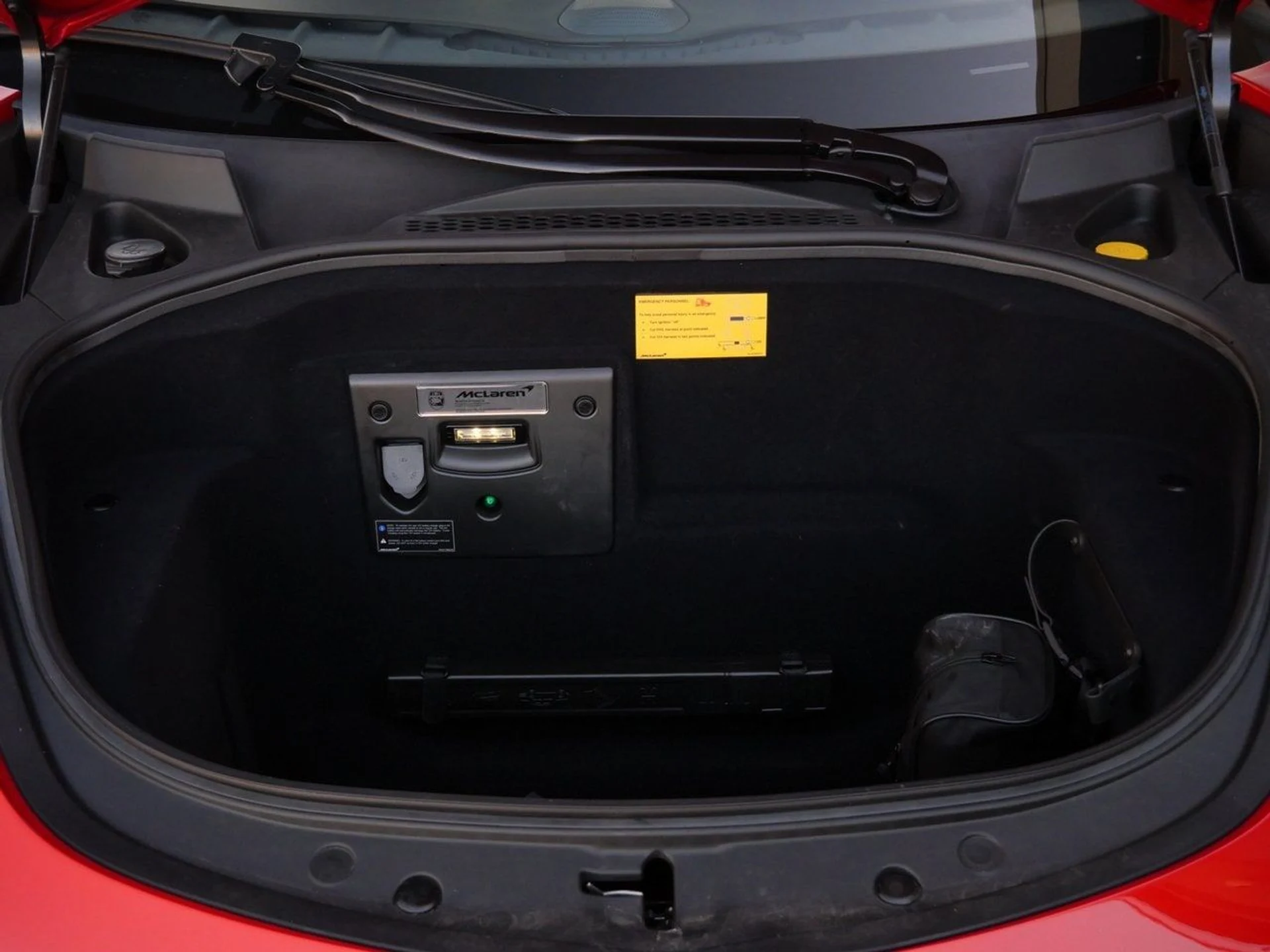 mph021_3918067257_bc962e3deca8453fa6b92f0f6b27590fx_a6d9afcf0d