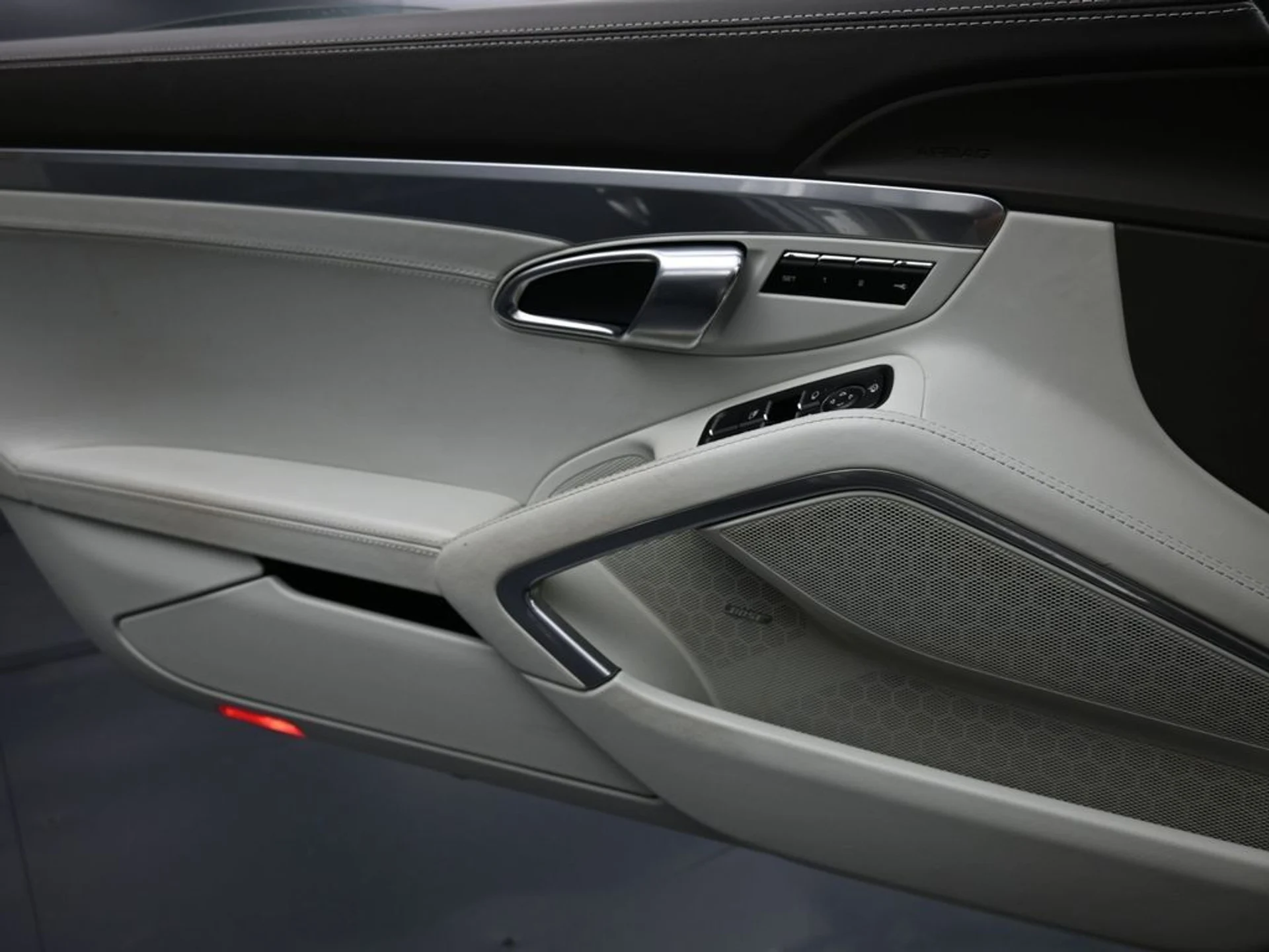 mph021_3918672857_e726c5780e8f3ebd3595e327b4b0cf36_19867d5497