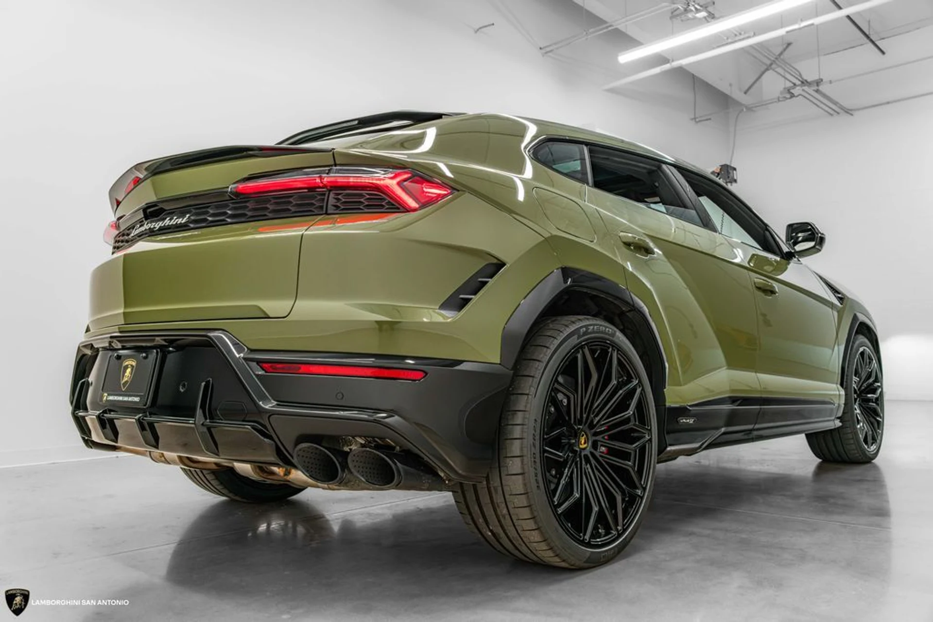 mph021_3920609863_fae3c1b88c350071d77f0ae321181c89x_77d386d956