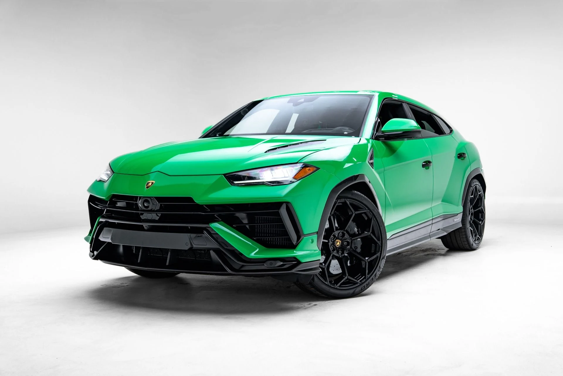 mph021_3922042992_Used_2023_Lamborghini_Urus_Performante_1776122836_1731df5f70