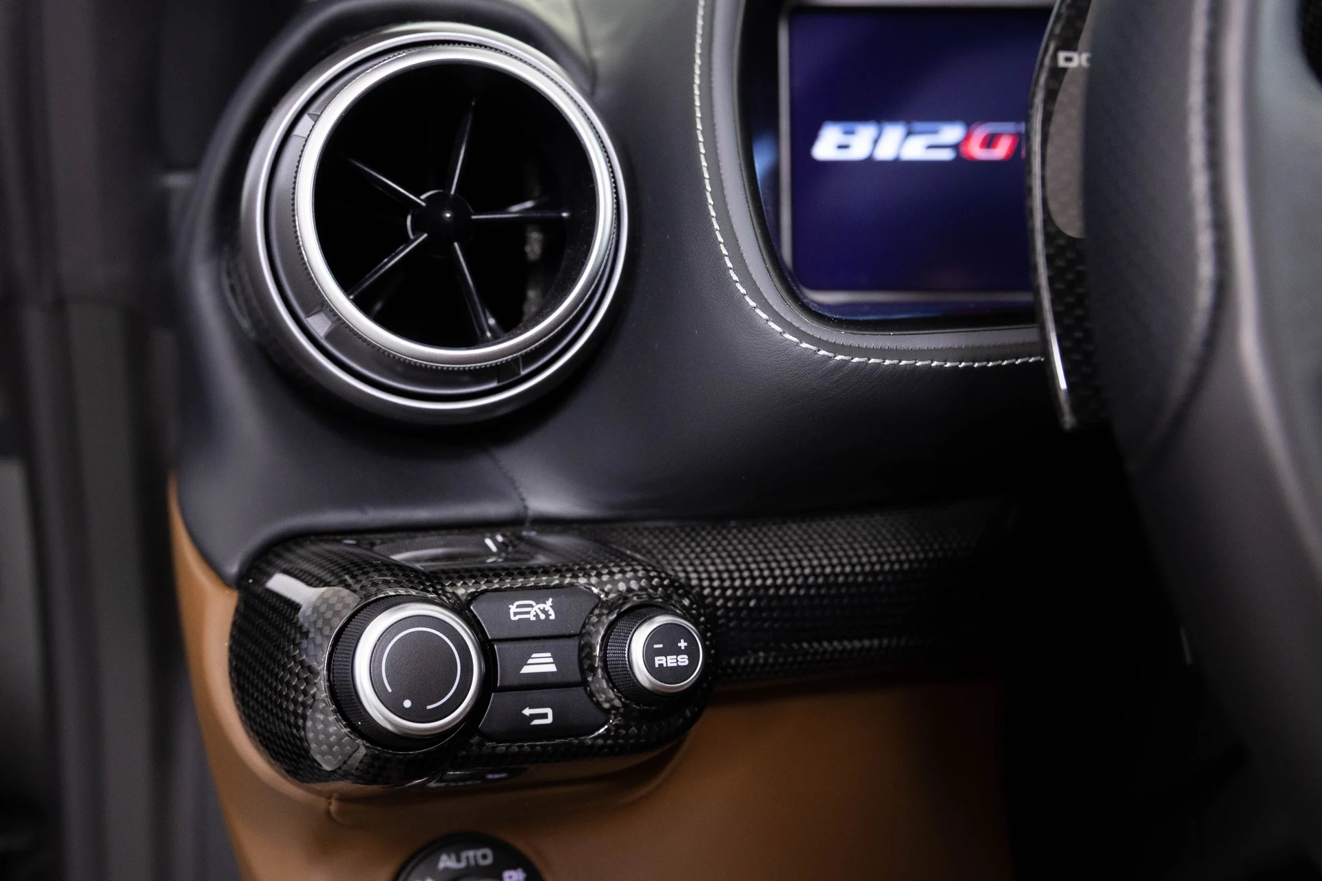 mph021_3927904949_8be976013d5164a7e28b2a6540f15760_87cd353715