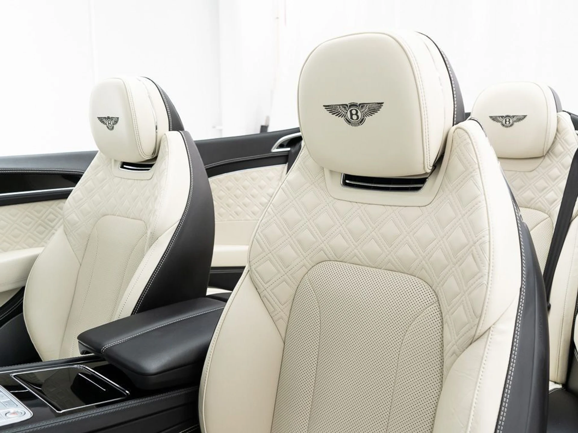 mph021_3936025740_1e97bb82242a7bf93431d0f60eb22697_e47231bfea