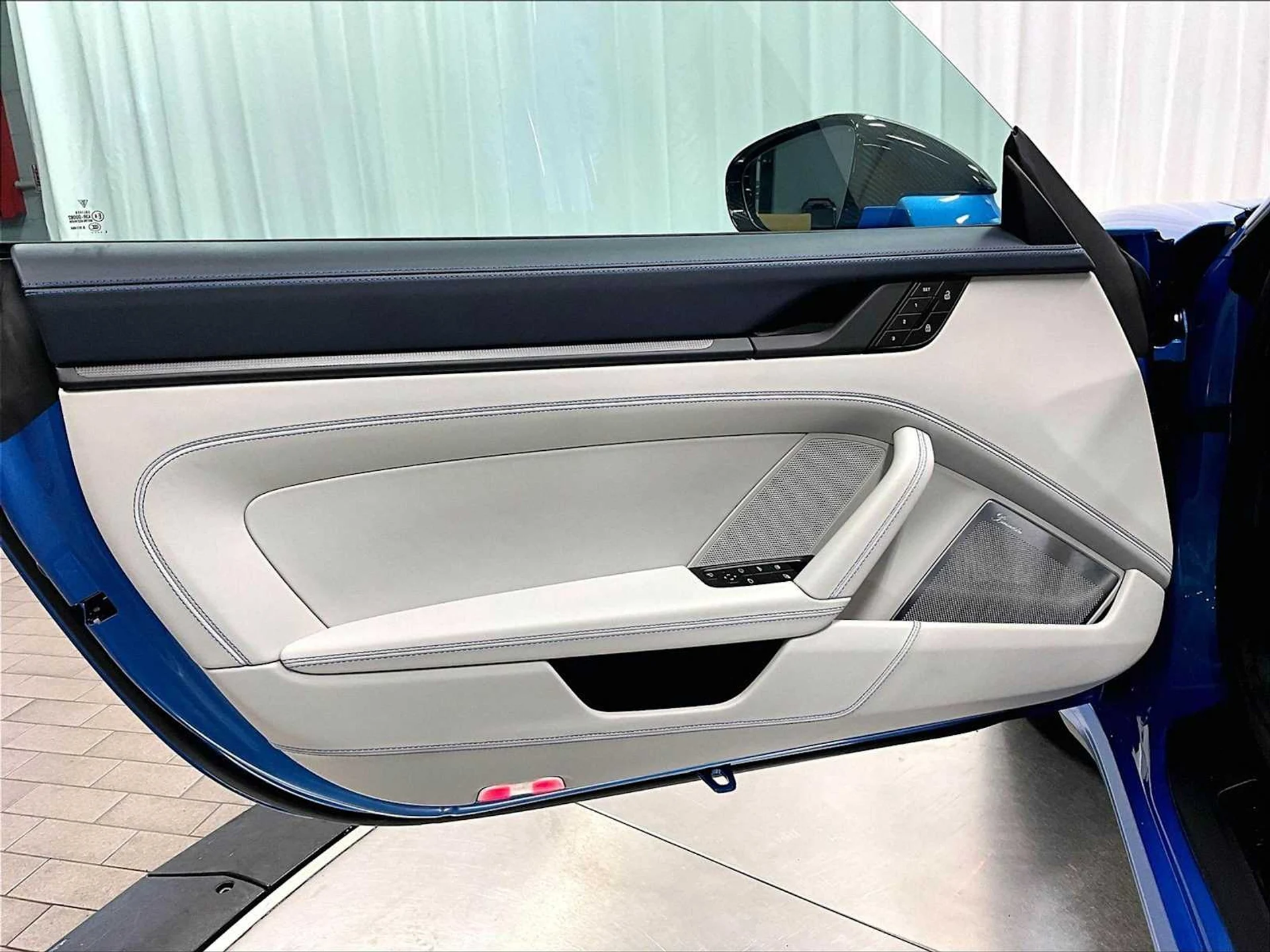 mph021_393834063_3e1f5af245e104cb3baee9f09e17e53fx_17197506ad