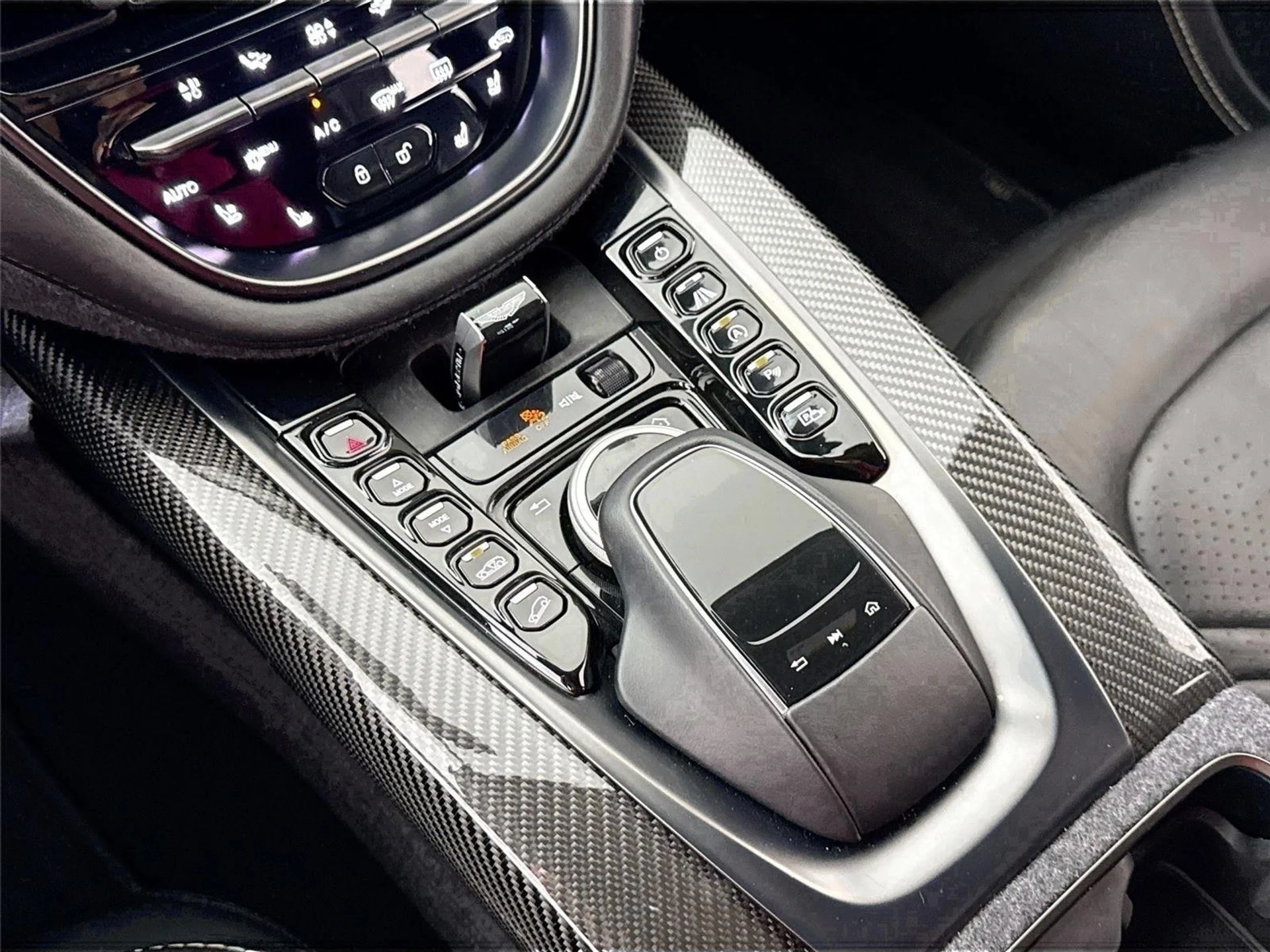 mph021_3939722617_573122df0b43a5c67904b878c57b6956_bf09958da9