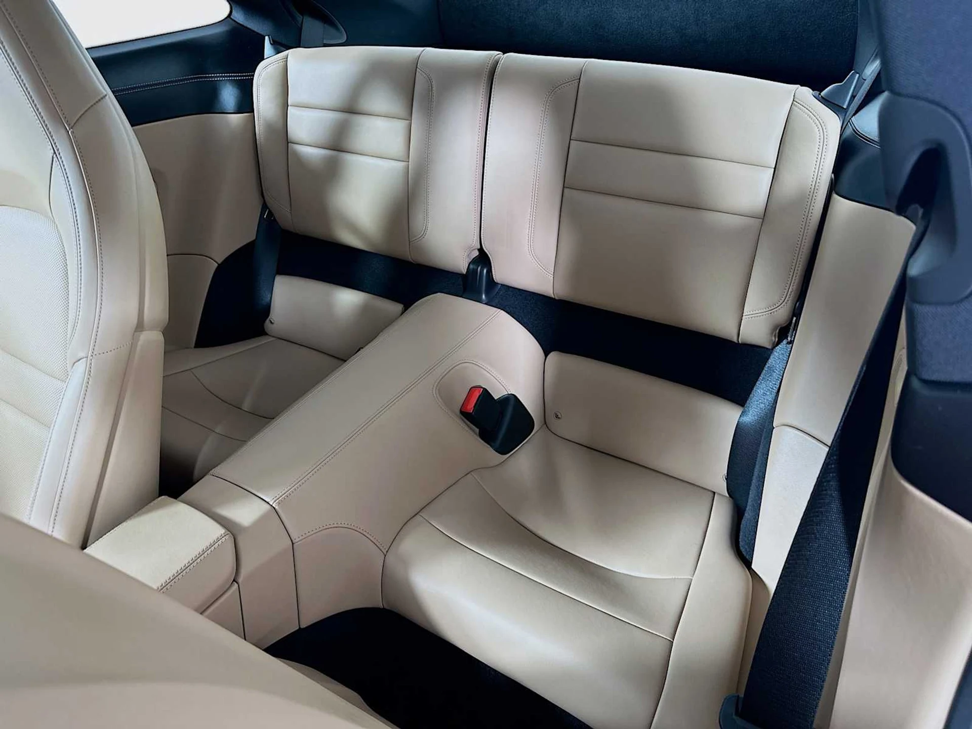 mph021_3943653492_1e57857c1d3354b0b654e3e55b0a4dd0_4eaa38362a