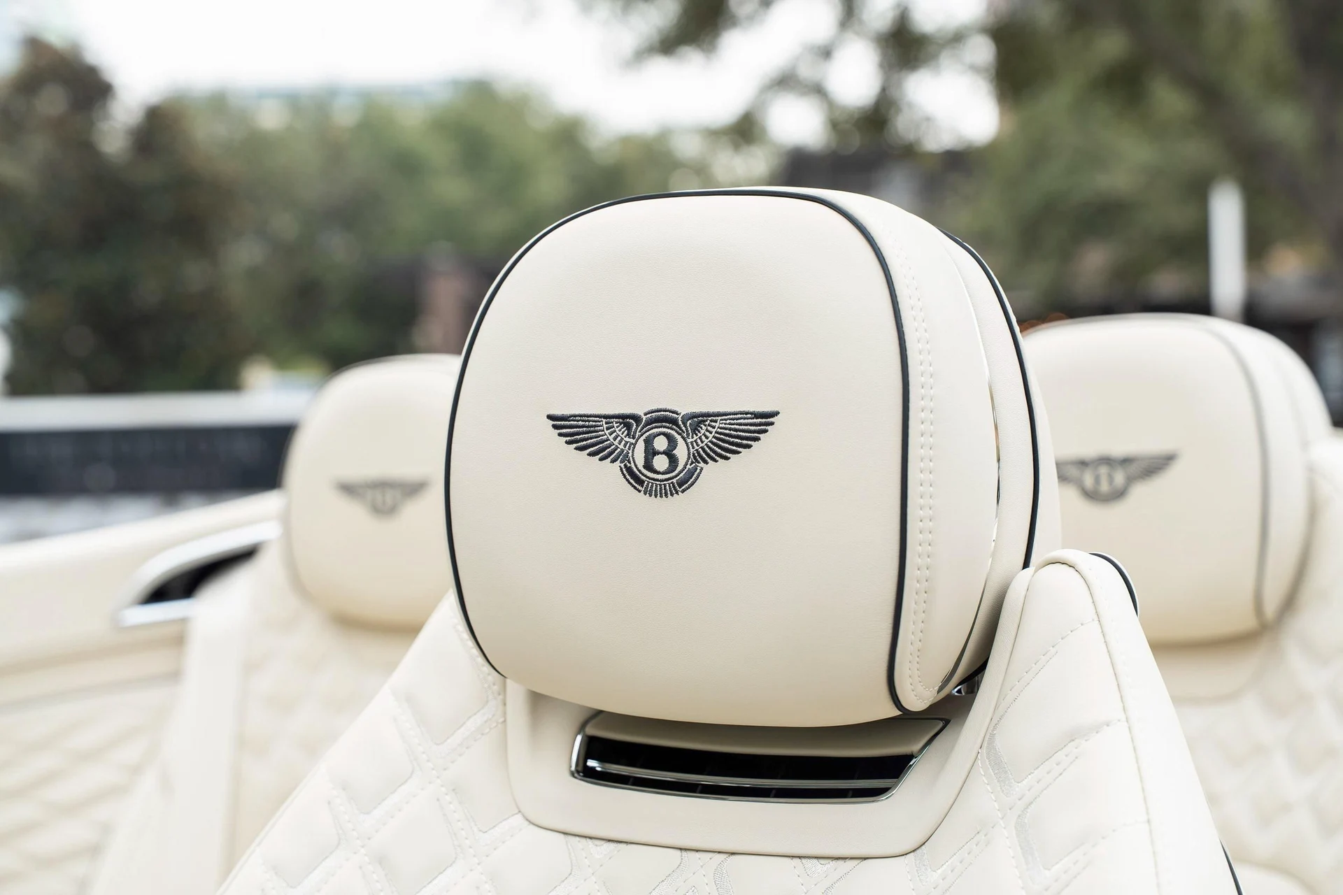 mph021_3947112200_470961996_69312a51437575d819837415_e642414682